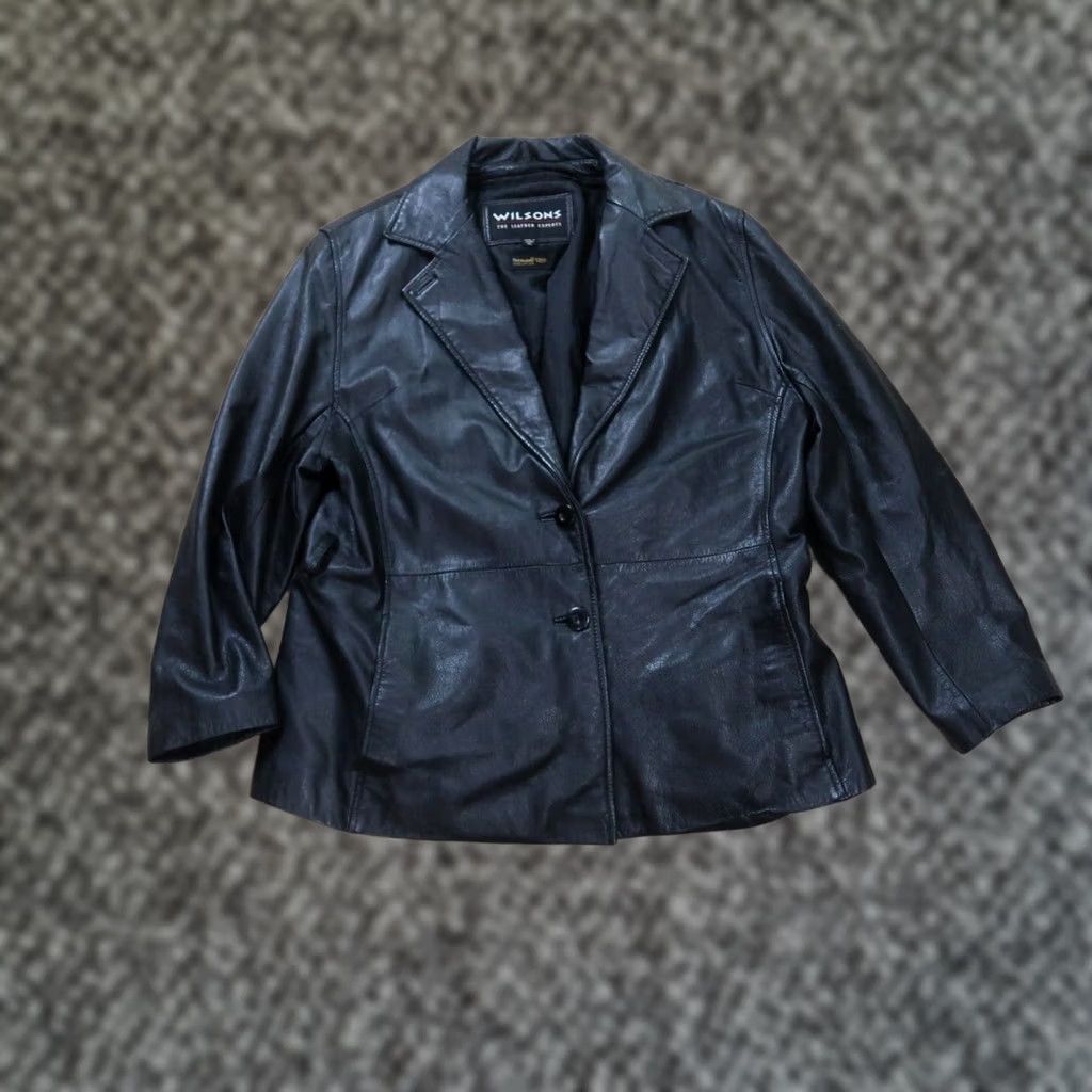 Vintage VINTAGE Wilsons Black Leather Jacket Women's XL Button Front Insulated Coat Size XL / US 12-14 / IT 48-50 - 1 Thumbnail