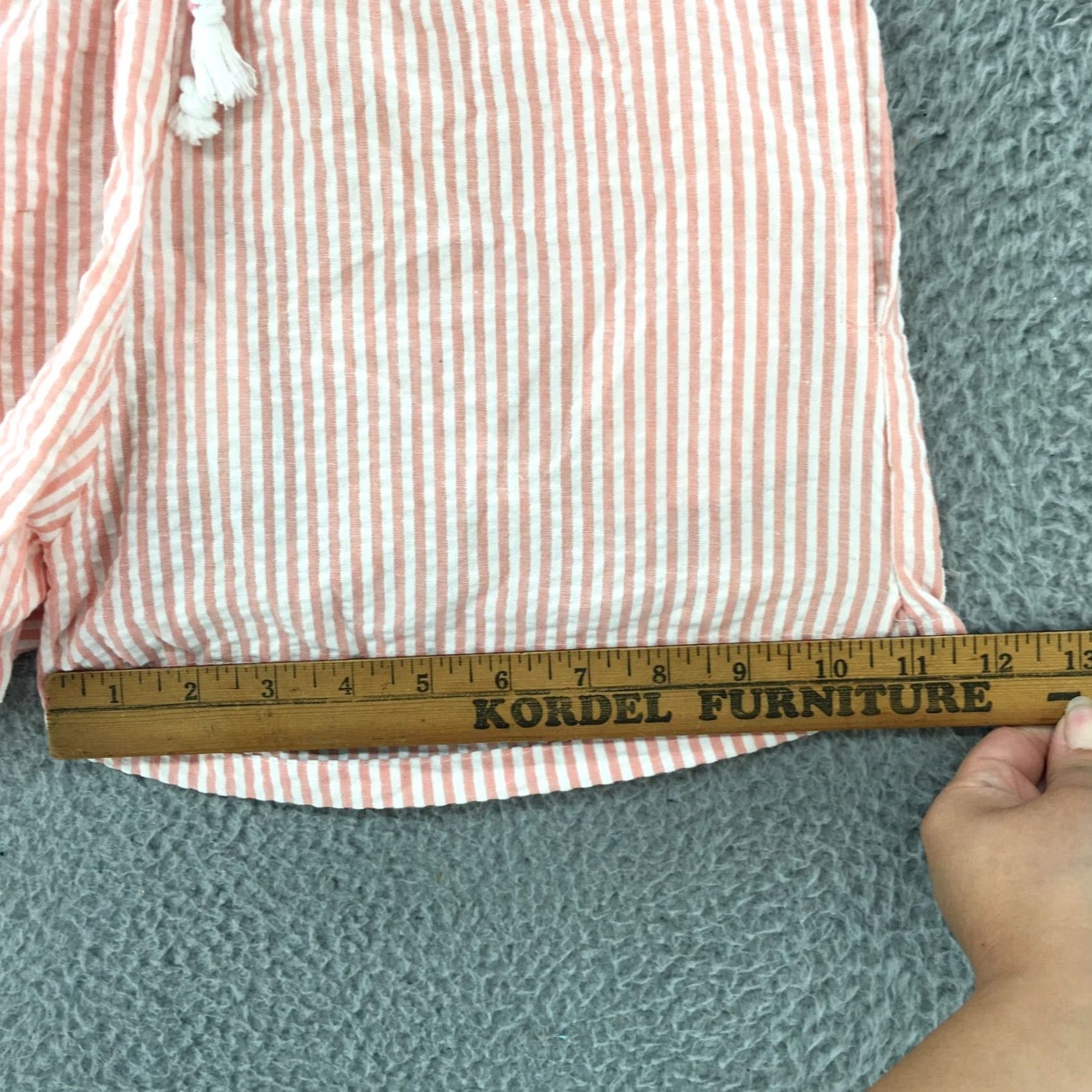 Vintage Beach By Exist Shorts Womens Small Pink Plaid Sweat Mid Rise Drawstring NWT Size 28" / US 6 / IT 42 - 6 Thumbnail