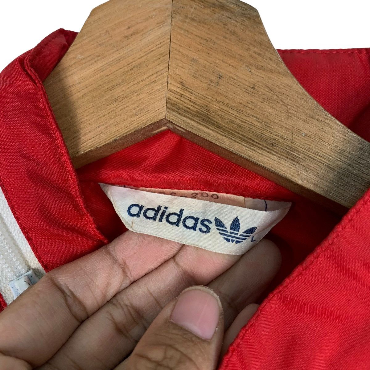 Adidas 90's ADIDAS Trefoil Embroidery Logo Light Jacket #0390-C18 Size US L / EU 52-54 / 3 - 11 Thumbnail