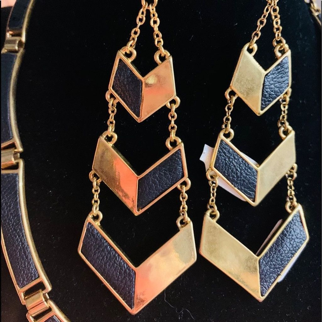 Other BCBG Gold Plated w black Leather Earrings Size ONE SIZE - 1 Thumbnail