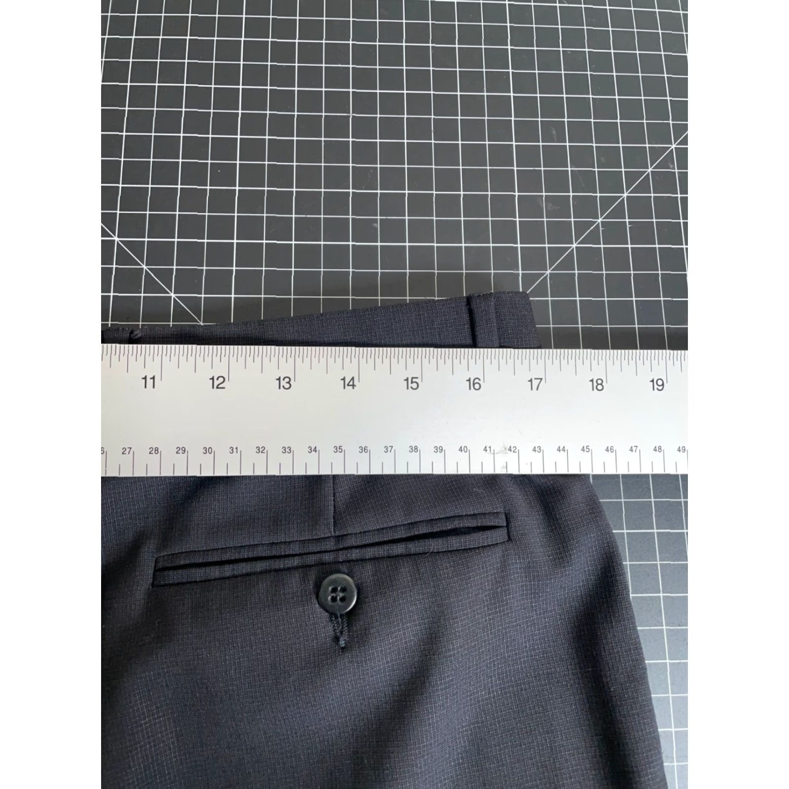 Zanella VINTAGE Zanella Mens Dress Pants Wool Pleated Cuffed Flat Front Italy 34 x 28 Black Size US 34 / EU 50 - 5 Thumbnail