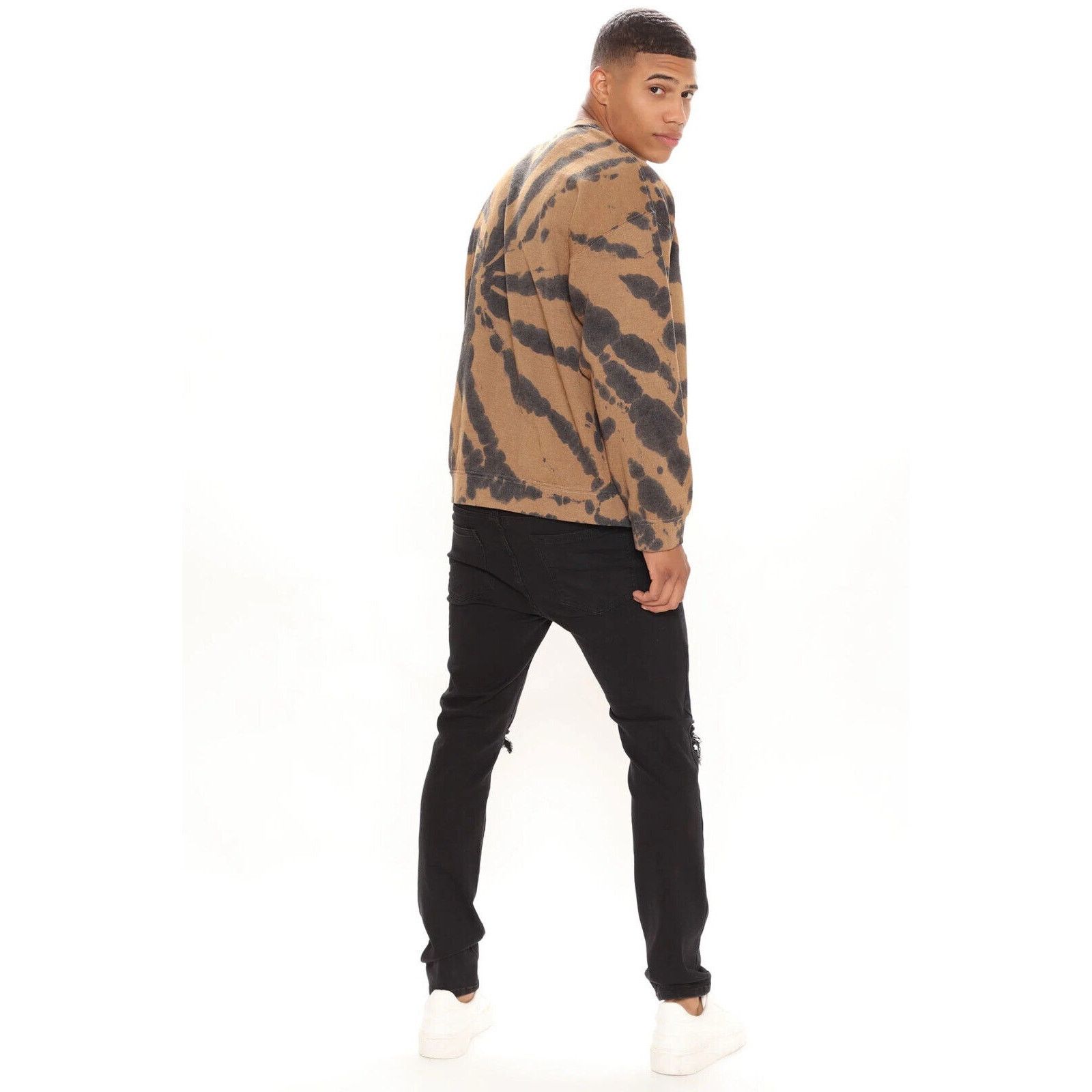 Nirvana Nirvana Men's Sweatshirt Smile Dazed Face Tie Dye Crewneck Size US L / EU 52-54 / 3 - 7 Thumbnail