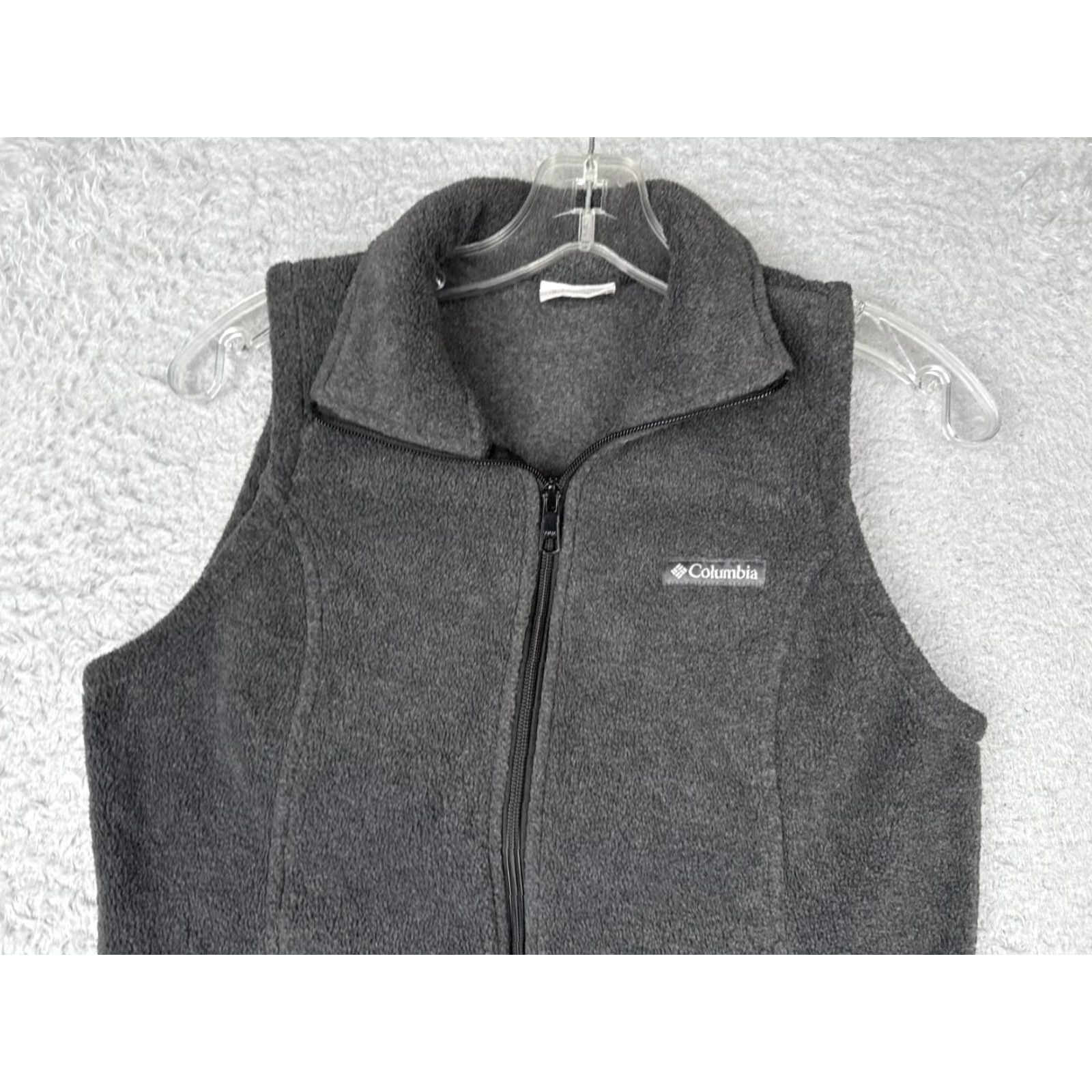 Vintage Columbia Vest Women Small Gray Full Zip Lightweight Polyester Fleece Sleeveless Outdoor All Seasons Pockets Size S / US 4 / IT 40 - 7 Thumbnail