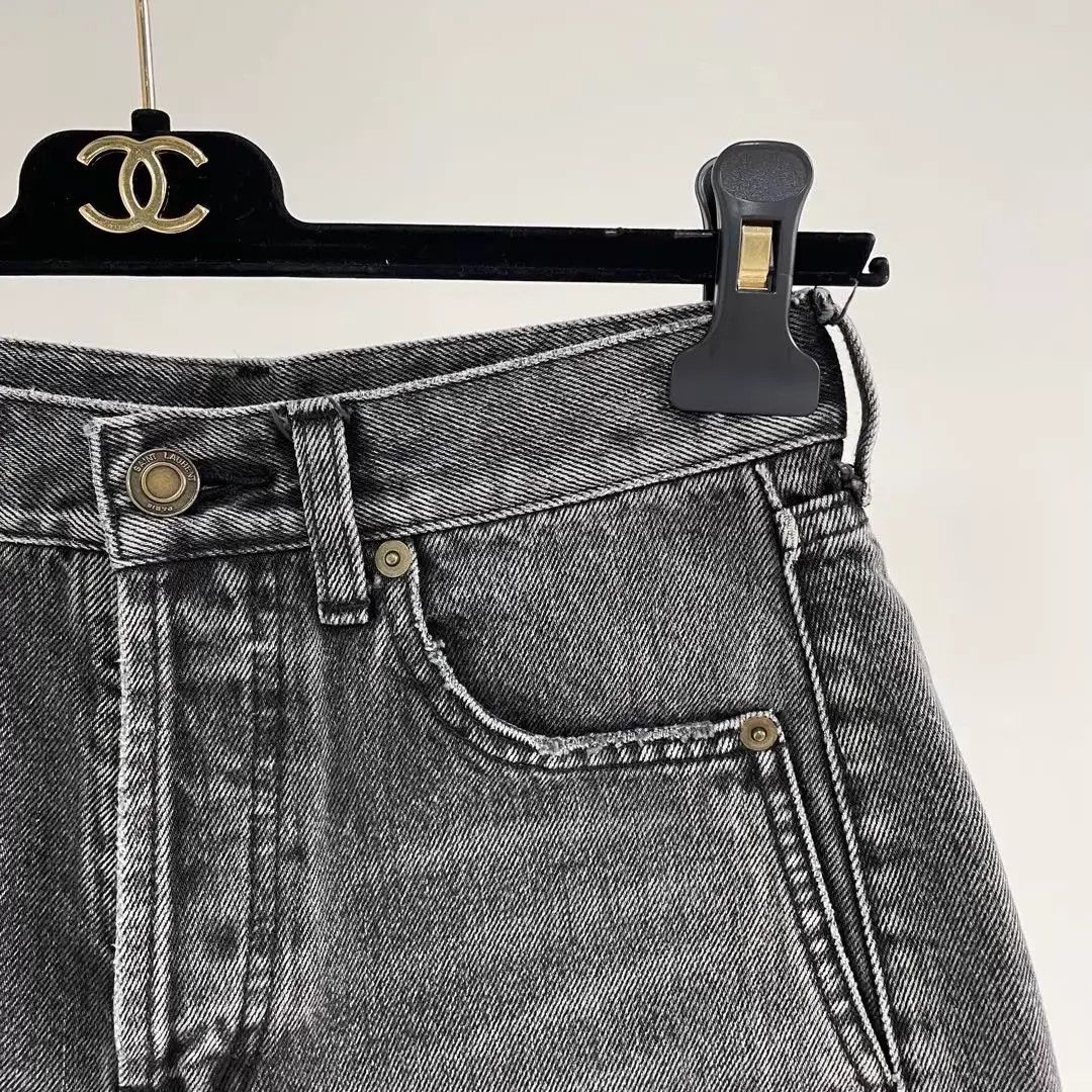 Saint Laurent Paris Saint Laurent denim short 26 Size 26" / US 2 / IT 38 - 3 Thumbnail