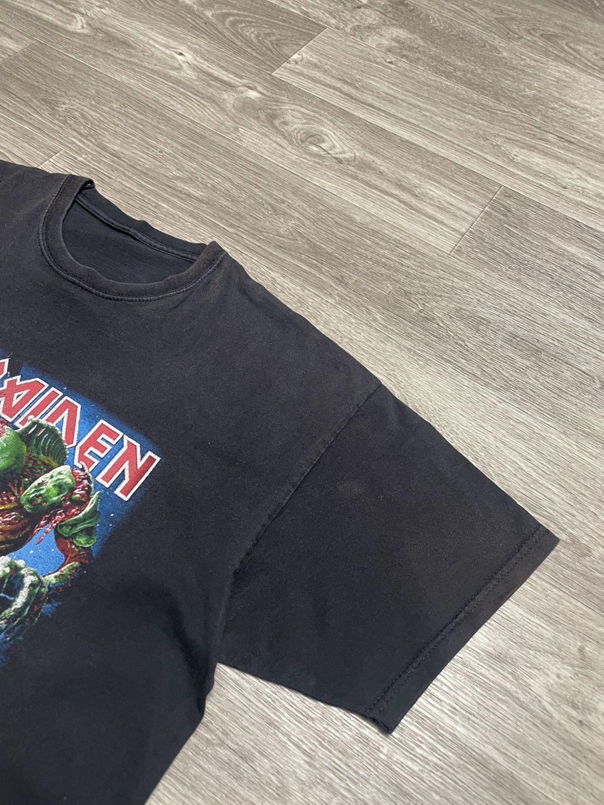 Iron Maiden Vintage Iron Maiden The Final Frontier Rock Band T-Shirt Size US L / EU 52-54 / 3 - 5 Thumbnail