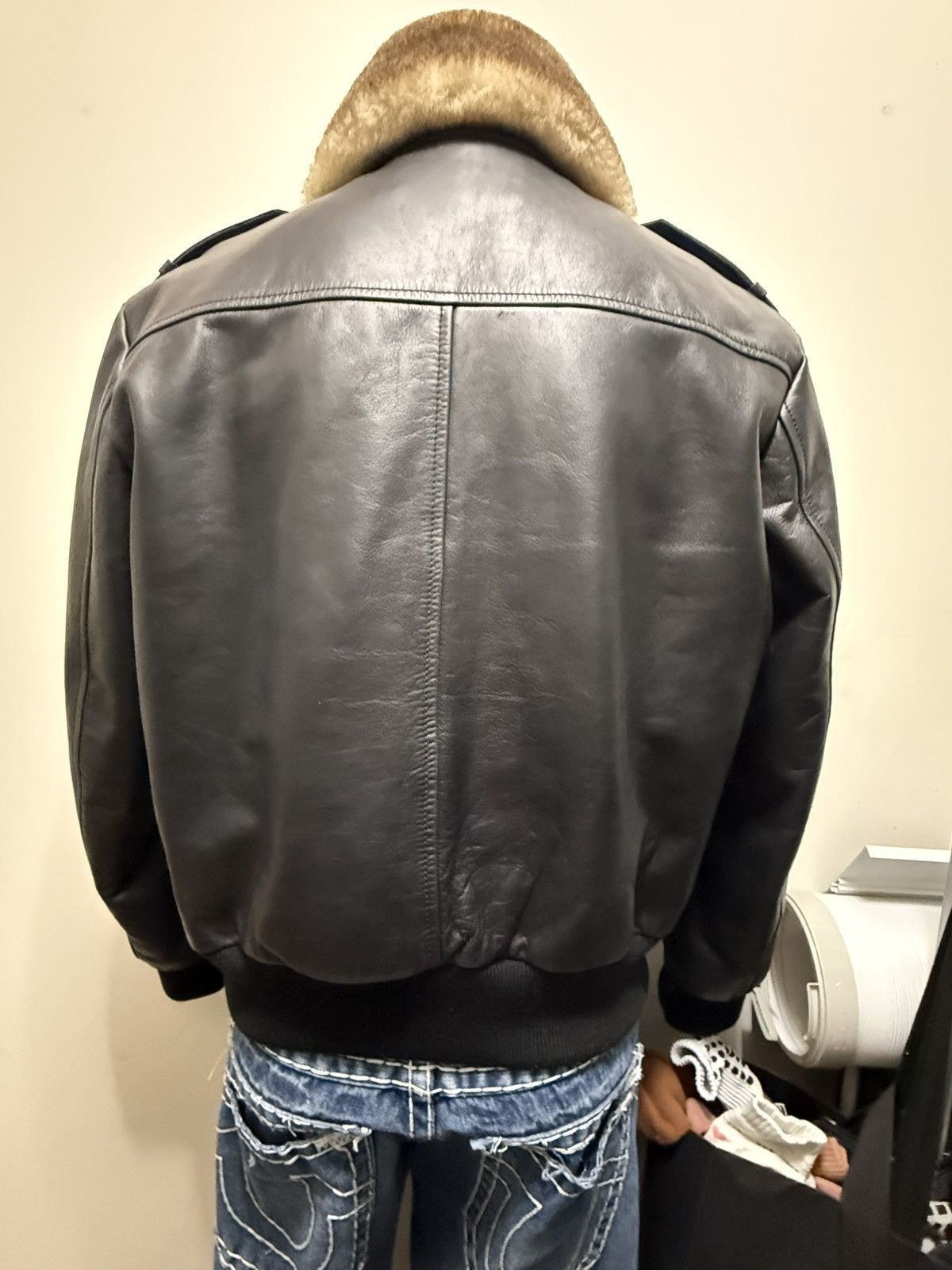 Coach Coach Leather Bomber Jacket With Fur Collar Size US M / EU 48-50 / 2 - 2 Thumbnail