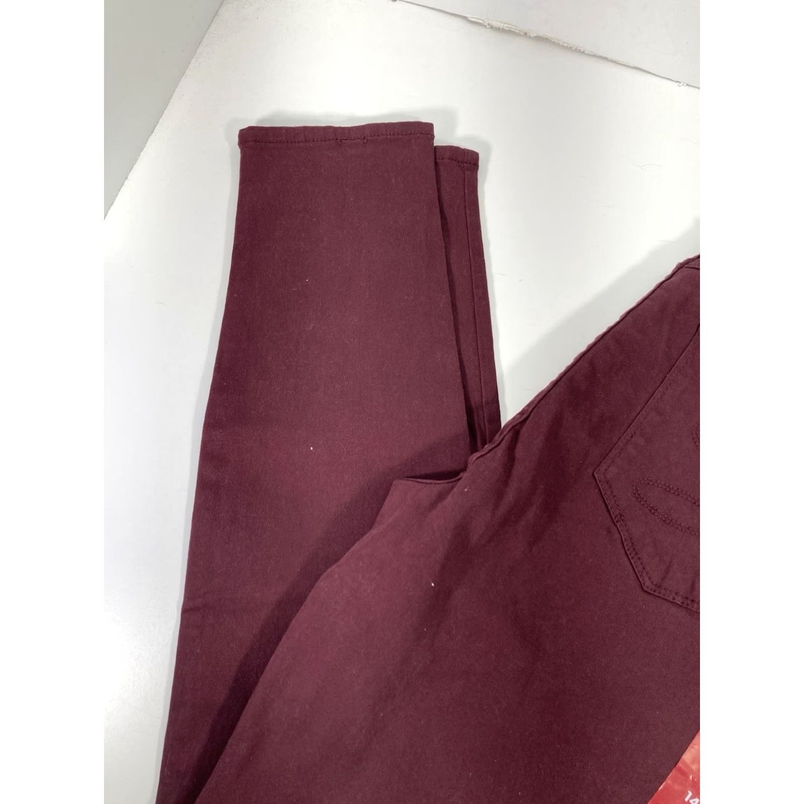 Vintage Seven7 Tummy Less Skinny Jeans Women 14 32X31 Maroon Denim High Rise Stretch NWT Jeans Women Size 36" / US 14 / IT 50 - 3 Thumbnail