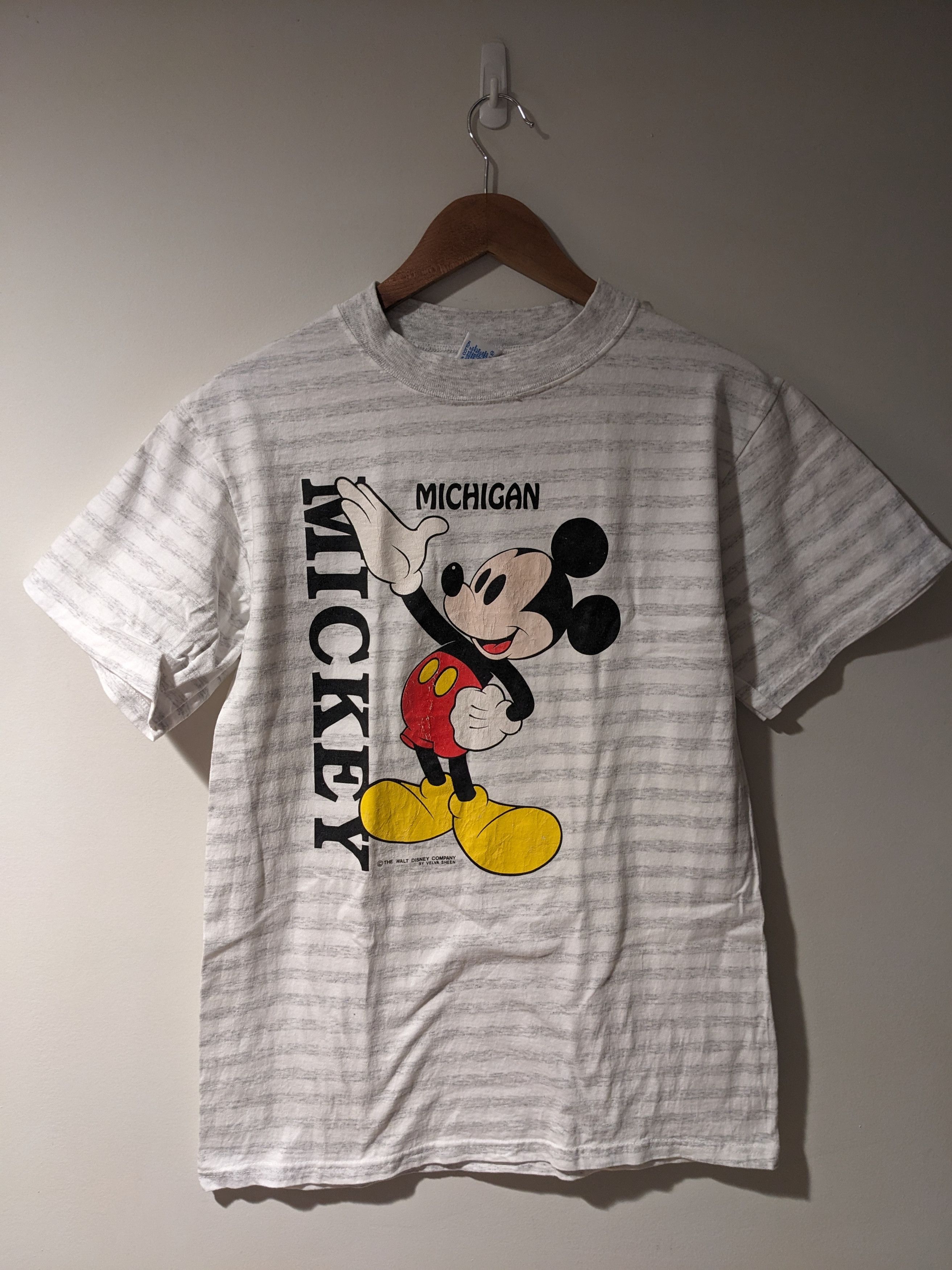 Disney Vintage 90s Mickey Mouse College Michigan Gray T-Shirt Size US M / EU 48-50 / 2 - 1 Thumbnail