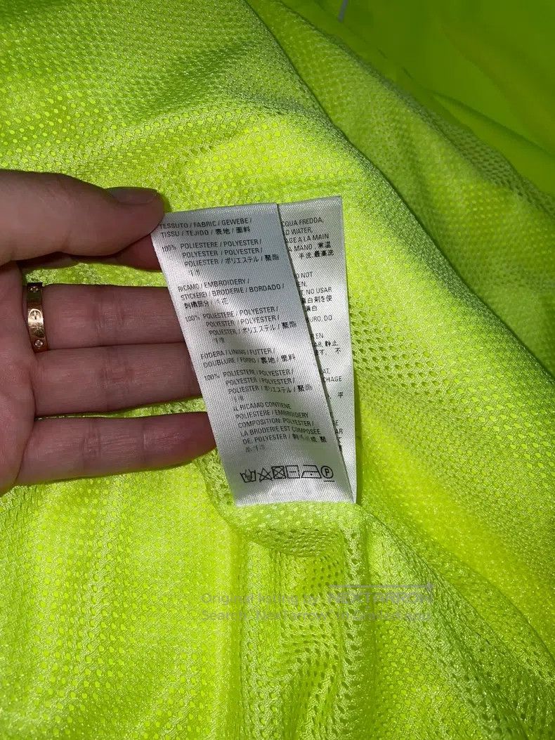 Balenciaga Balenciaga Loose Drop Shoulder Long Sleeve Jacket Neon Yel Size US M / EU 48-50 / 2 - 8 Thumbnail