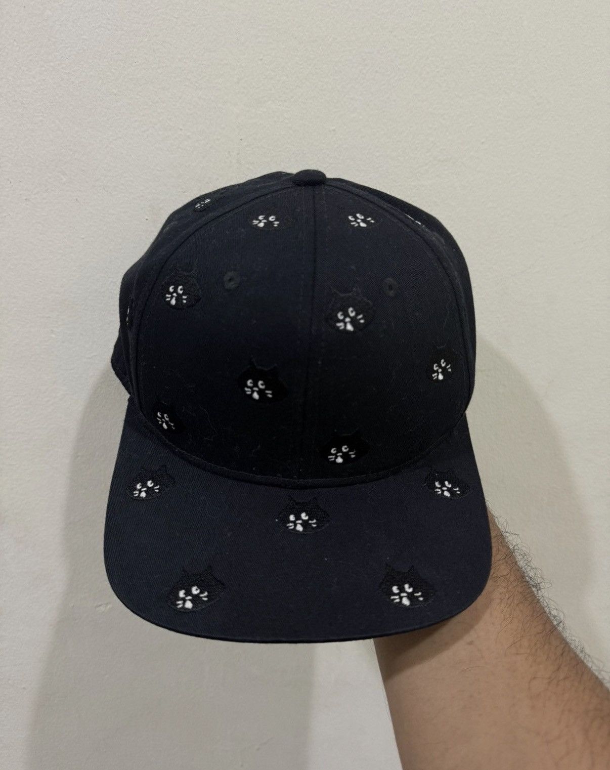 Ne-Net Ne-Net Full Embroidery Snapback Size ONE SIZE - 1 Thumbnail