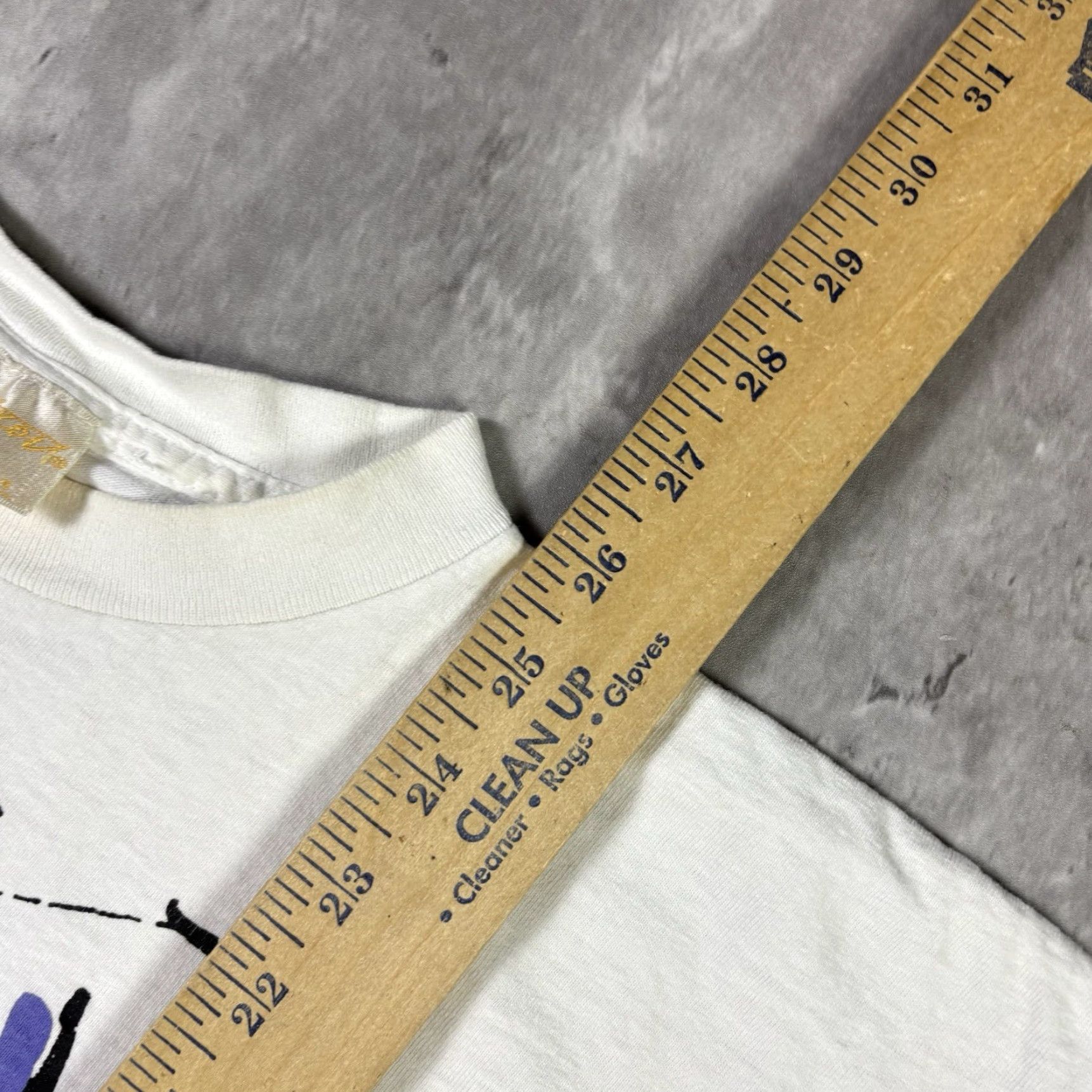 Vintage VINTAGE Stick Figure Art T Shirt 90s Single Stitch Adult Large White Cotton Graphic Print Crew Neck Short Sleeve Mens Regular Size US L / EU 52-54 / 3 - 5 Thumbnail