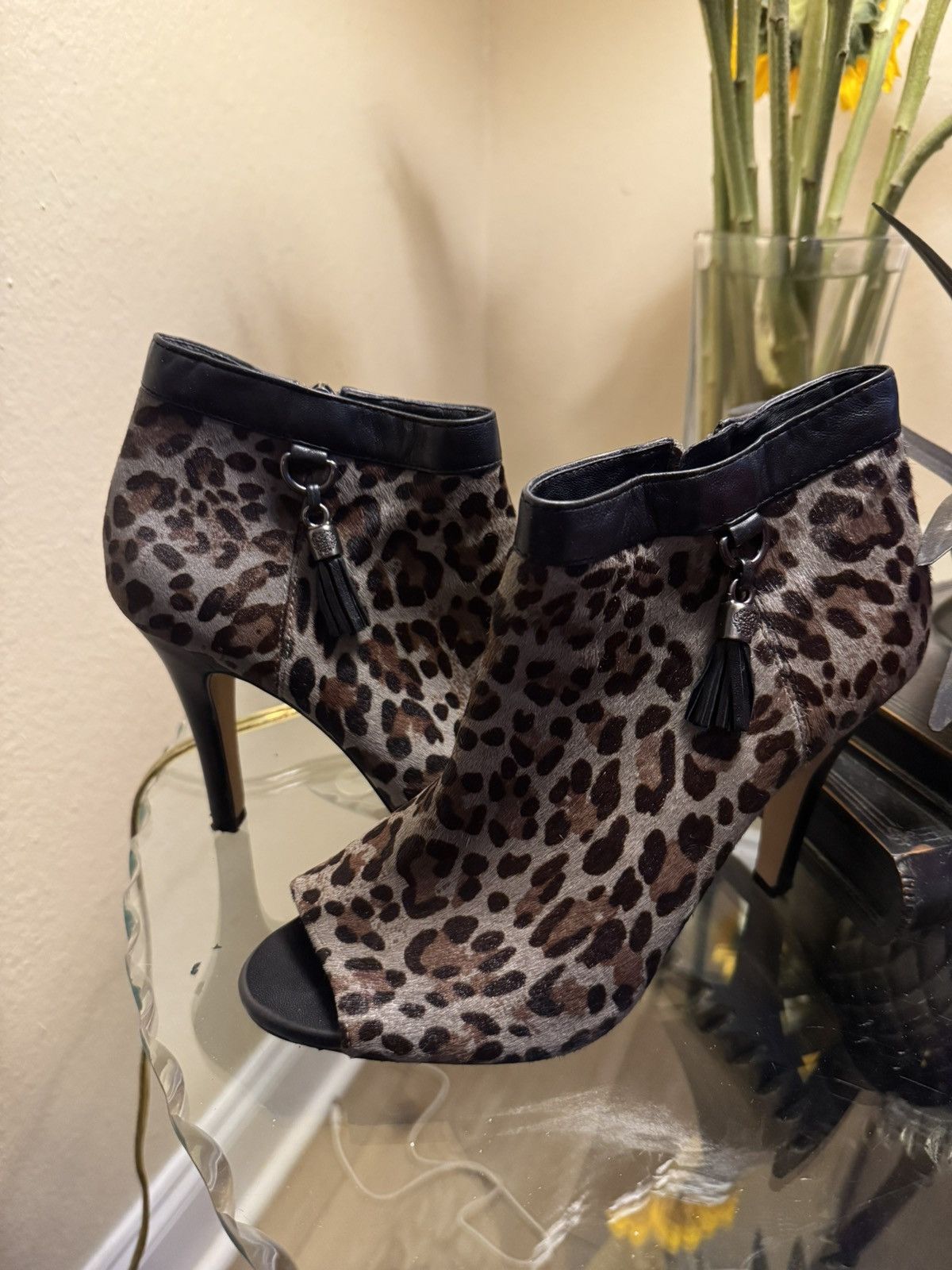Vince Camuto Vince Camuto Booties Size US 8 / IT 38 - 4 Thumbnail