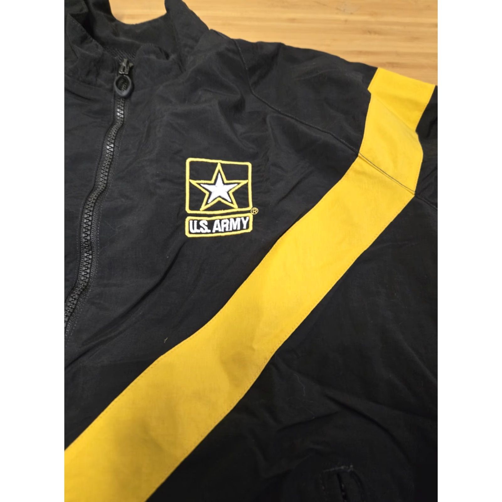 Vintage U.S. Army Black Yellow Full Zip Windbreaker Jacket Men Size Small Size US S / EU 44-46 / 1 - 4 Thumbnail