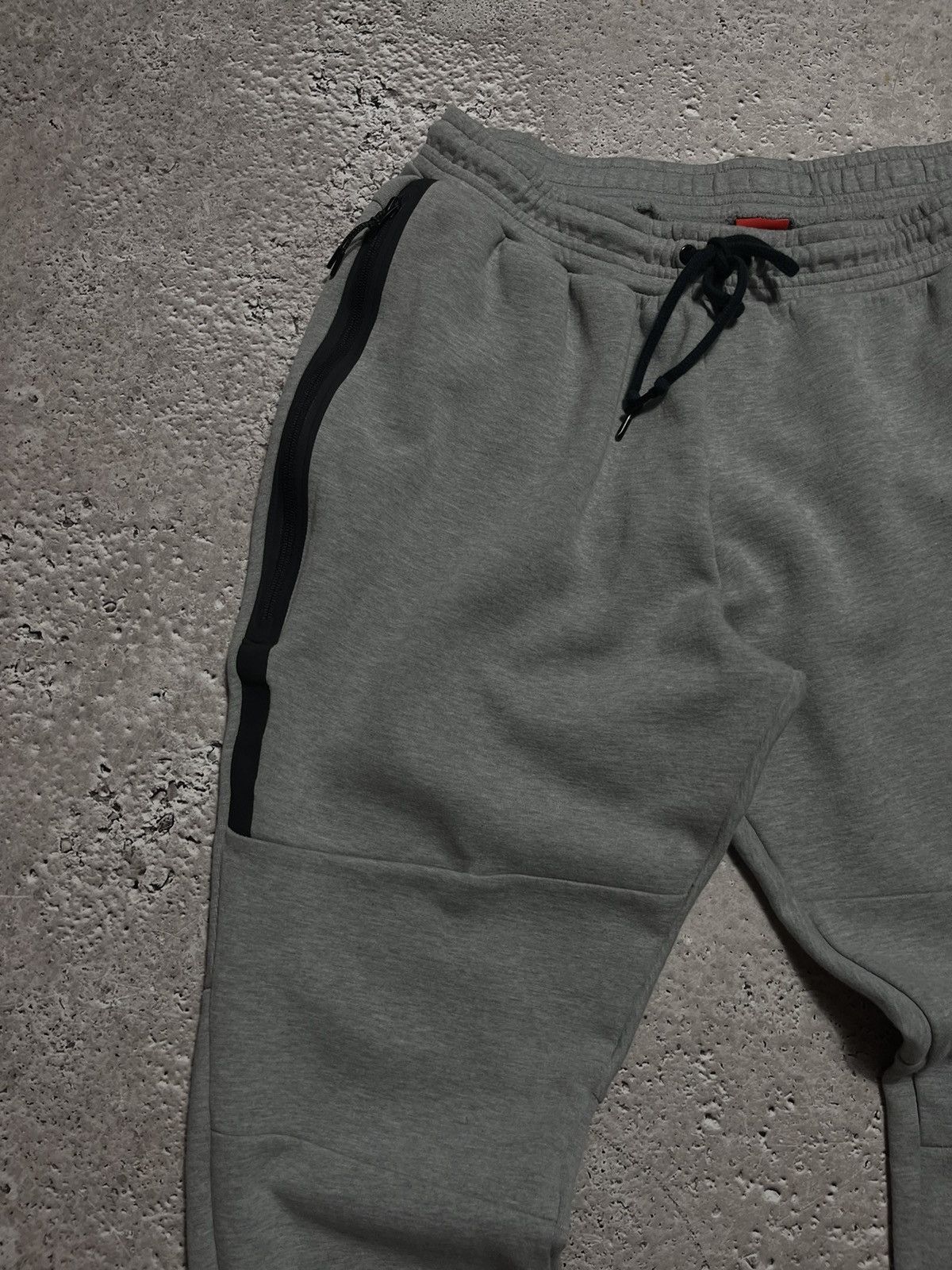 Nike Nike Tech Fleece Sportswear Sweatpants Size US 38 / EU 54 - 3 Thumbnail