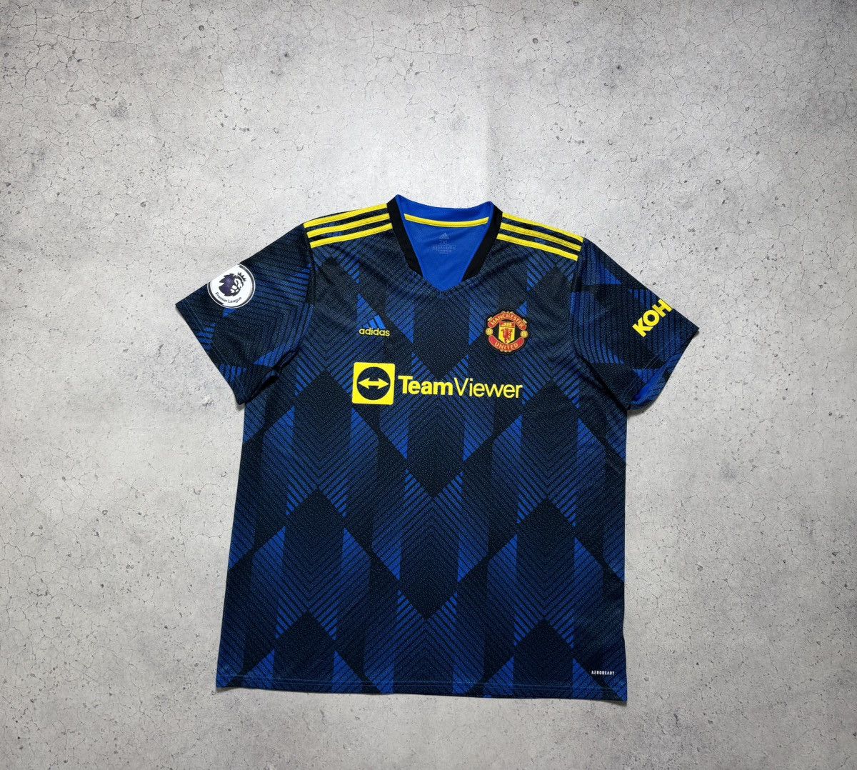 Adidas Adidas FC Manchester United 2021/2022 Soccer Jersey Size US XXL / EU 58 / 5 - 1 Thumbnail