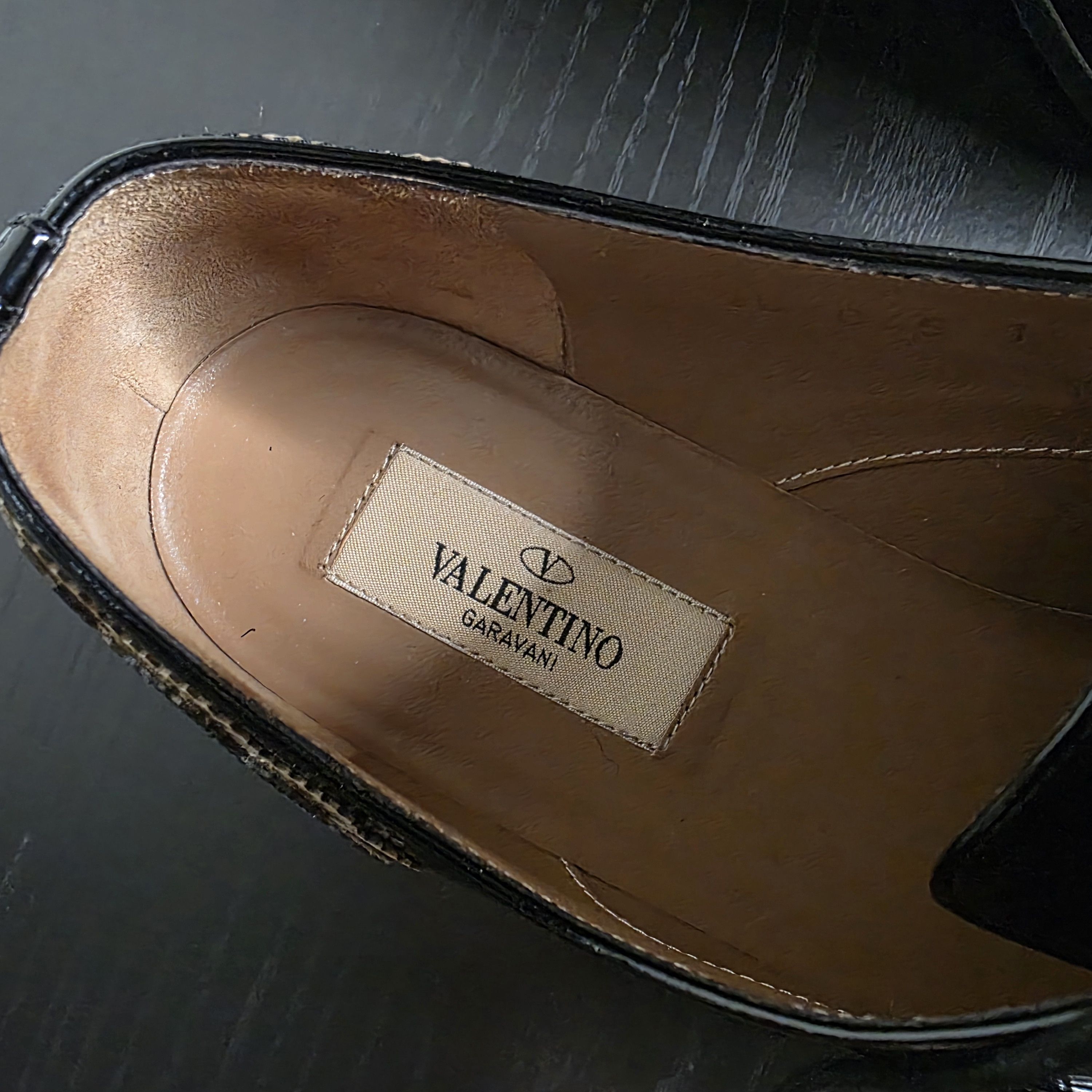 Valentino Valentino Garavani Black Patent Leather Lace Oxford Shoes Size US 8 / IT 38 - 5 Thumbnail