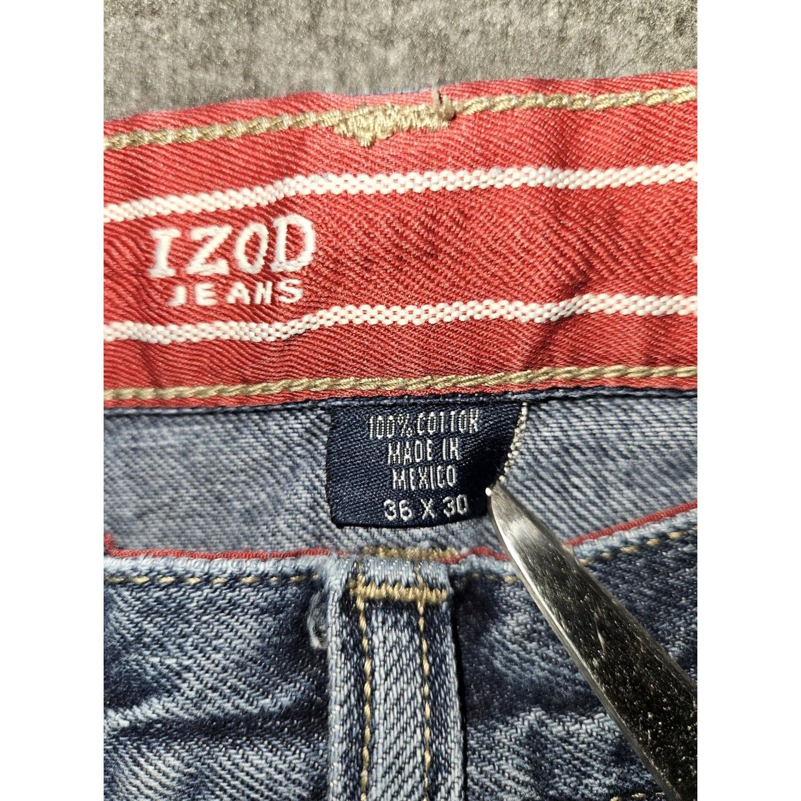 Izod VINTAGE IZOD Jeans Men 36x30 Blue Carpenter Hammer Loop Utility Pockets Jeans Mens 36 Regular Denim 5-Pocket IZOD Carpenter Size US 36 / EU 52 - 2 Thumbnail
