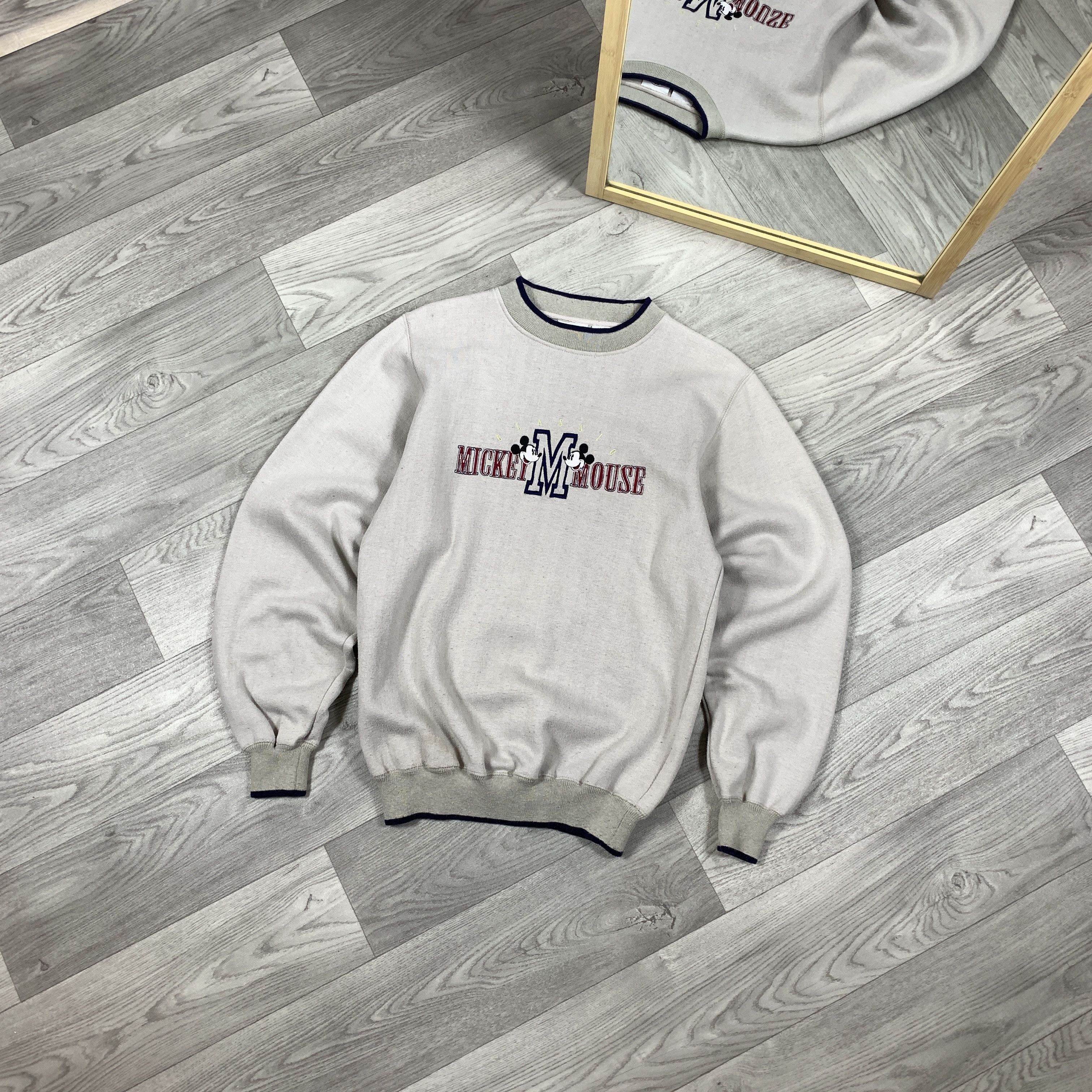 Vintage Mickey Mouse Disney 90s Beige Embroidered Sweatshirt