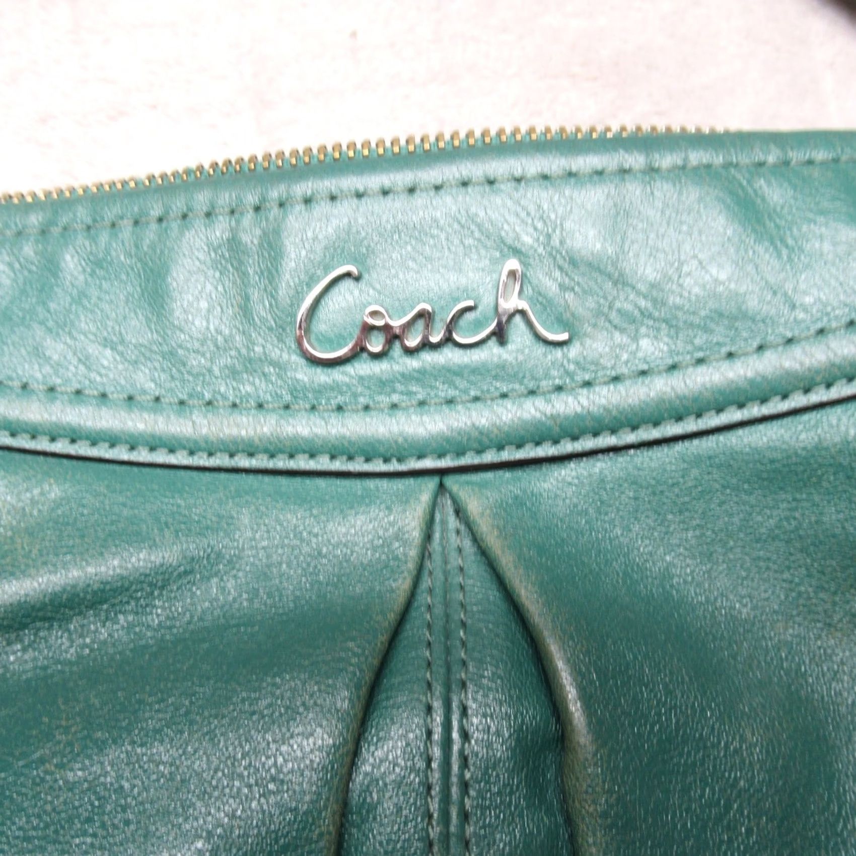 Coach Coach Crossbody Bag Green Leather Detachable Adjustable Strap Shoulder Size ONE SIZE - 2 Thumbnail
