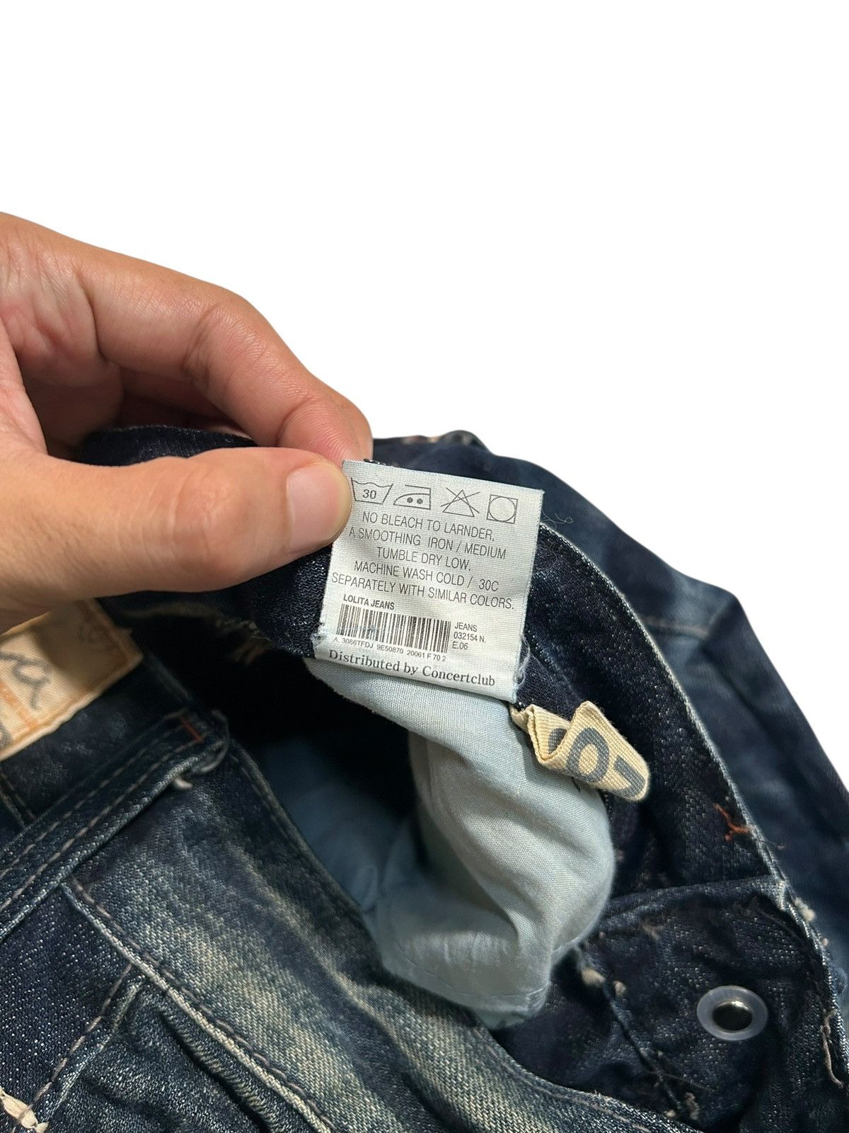 If Six Was Nine Yoshimoto Nara Lolita Japanese Punk Rusty Faded Denim Jeans☠️ Size US 30 / EU 46 - 14 Thumbnail