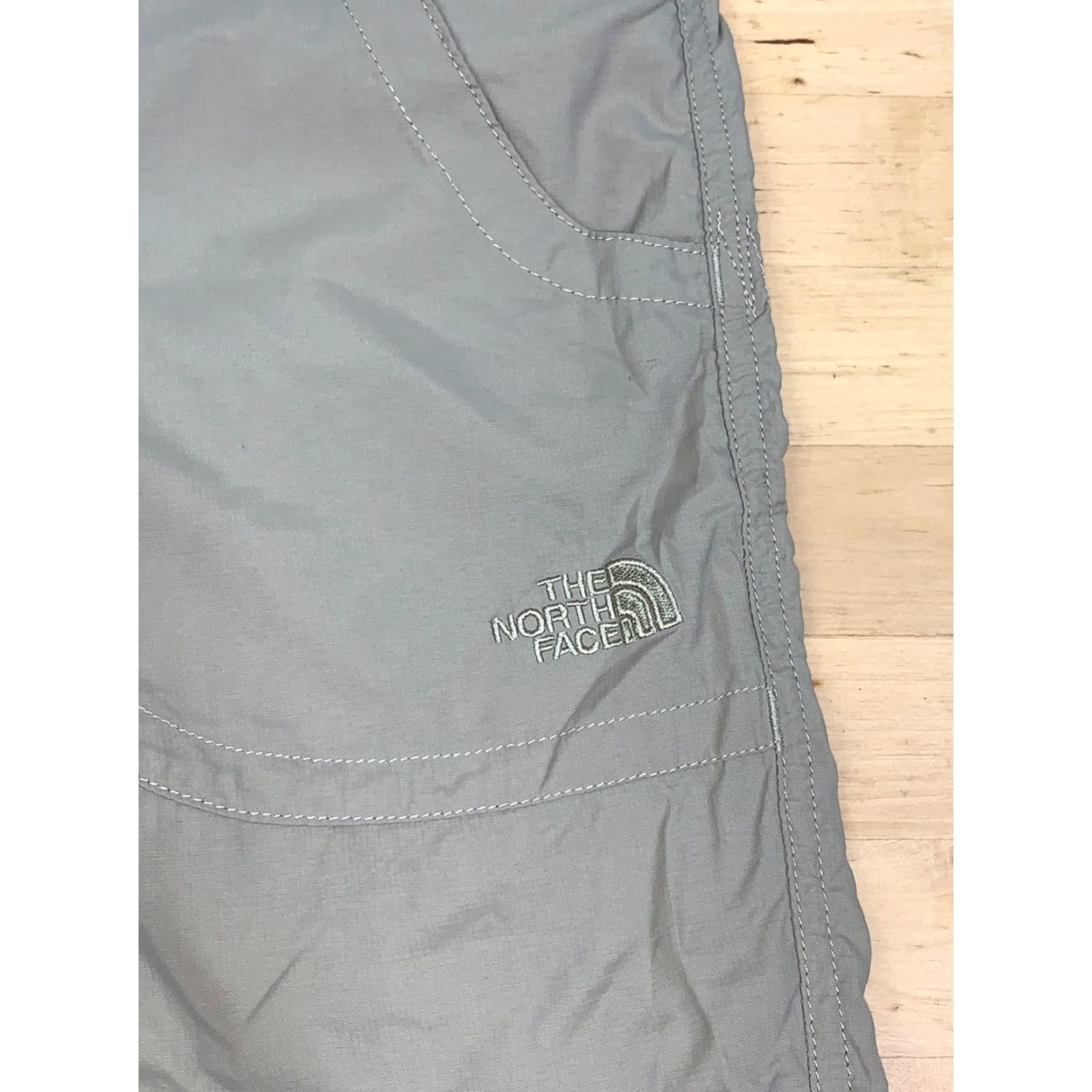 The North Face The North Face Cropped Pants Women's 6 Tan Beige Nylon Cargo Flat Front Pockets Lightweight Cropped Casual Travel 11714 Mens/Womens Size 28" / US 6 / IT 42 - 5 Thumbnail