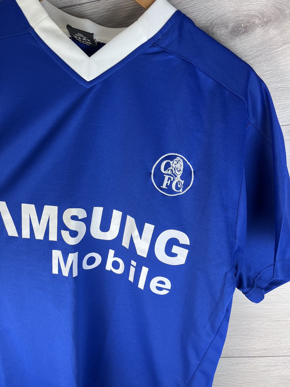 Other Men’s soccer jersey Fc Chelsea #8 Lampard Samsung size L Size US L / EU 52-54 / 3 - 8 Thumbnail