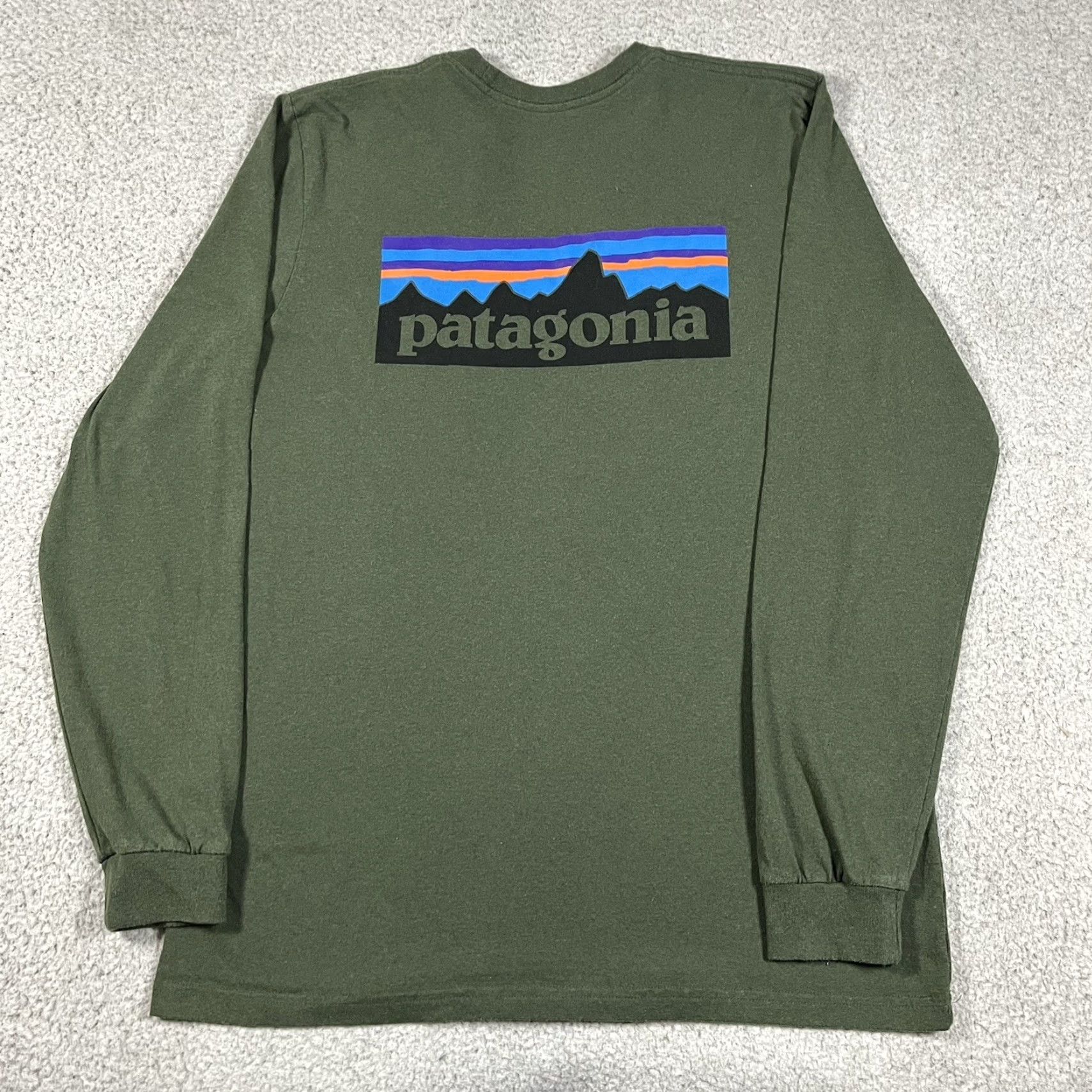 Patagonia Patagonia Shirt Mens M Green Long Sleeve Graphic Outdoor Regular Fit Shirt Size US M / EU 48-50 / 2 - 5 Thumbnail