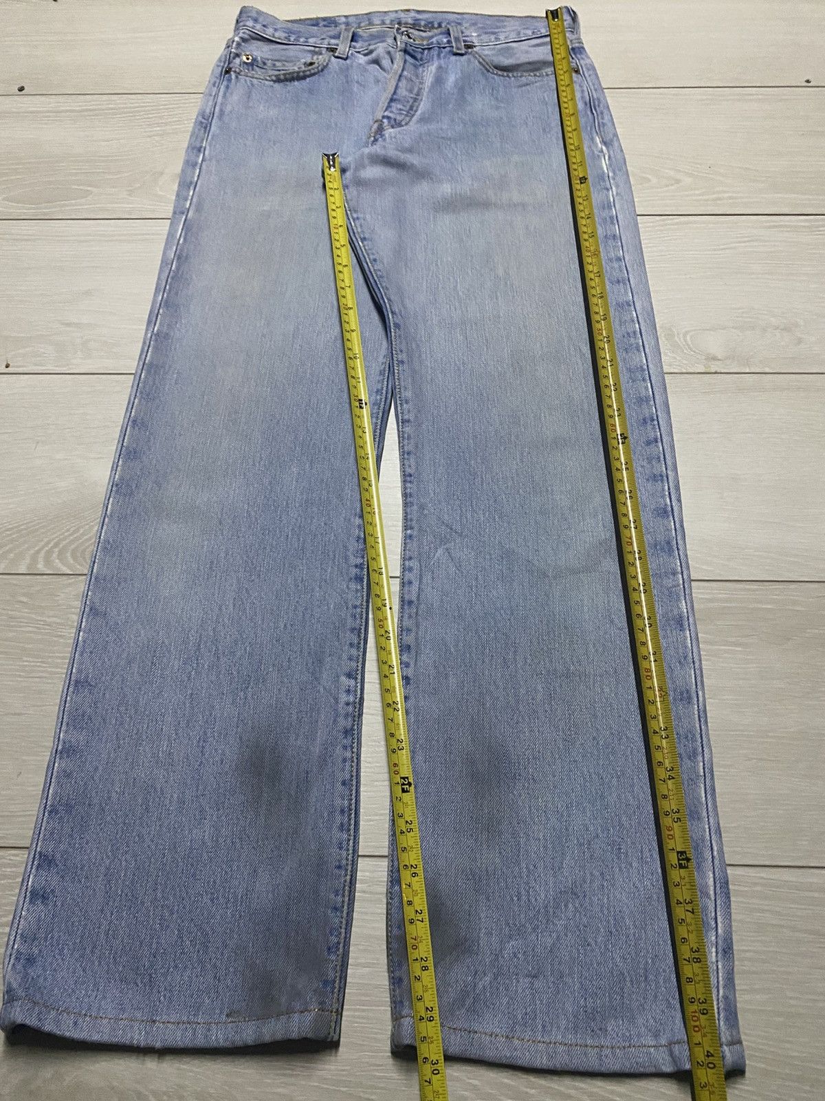Levi's Vintage Levis 501 Blue Wash Distressed Loose Jeans Size US 30 / EU 46 - 14 Thumbnail