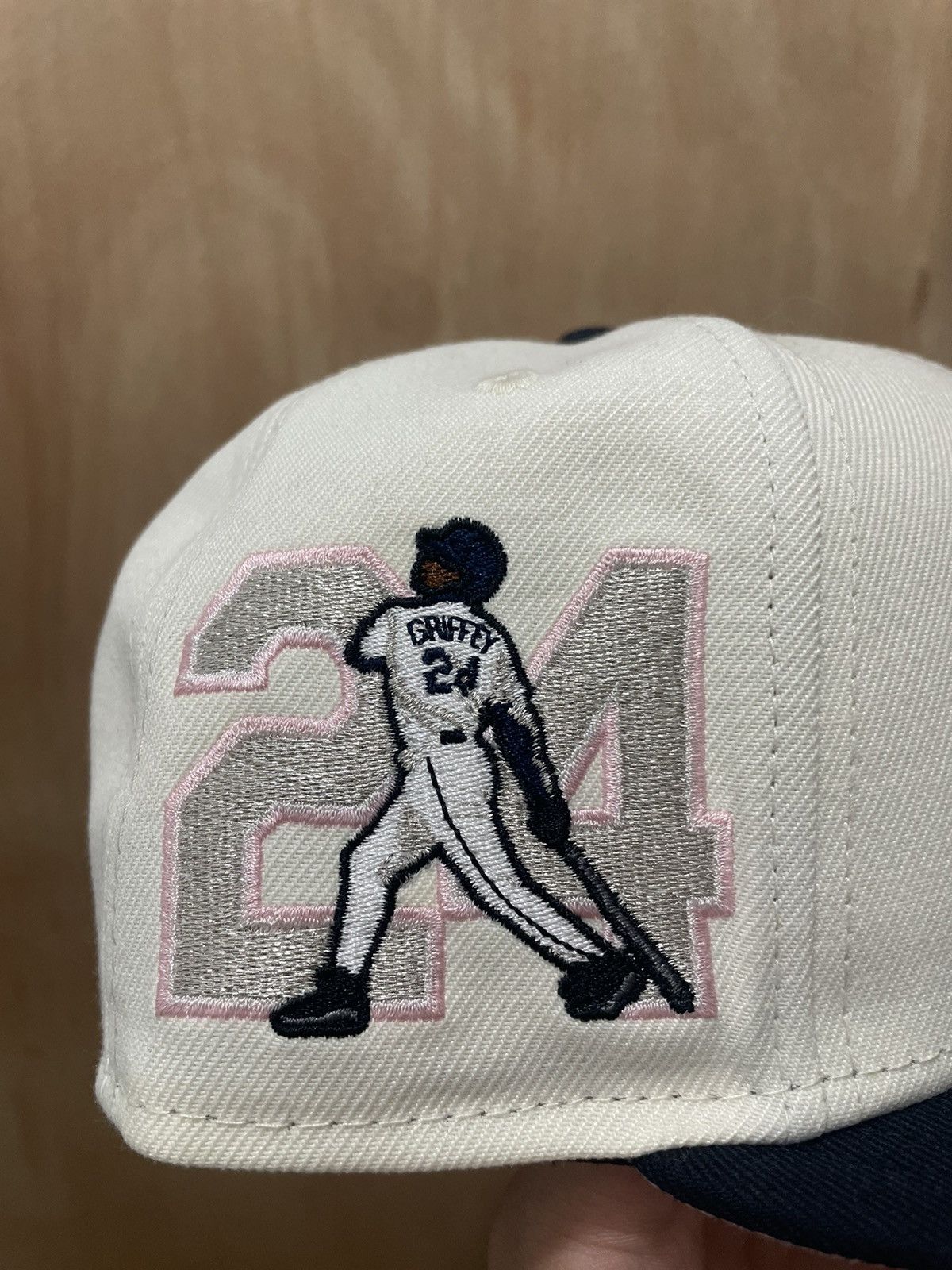 New Era Seattle Mariners Ken Griffey Jr #24 Side Patch 7 1/8 Size ONE SIZE - 4 Thumbnail