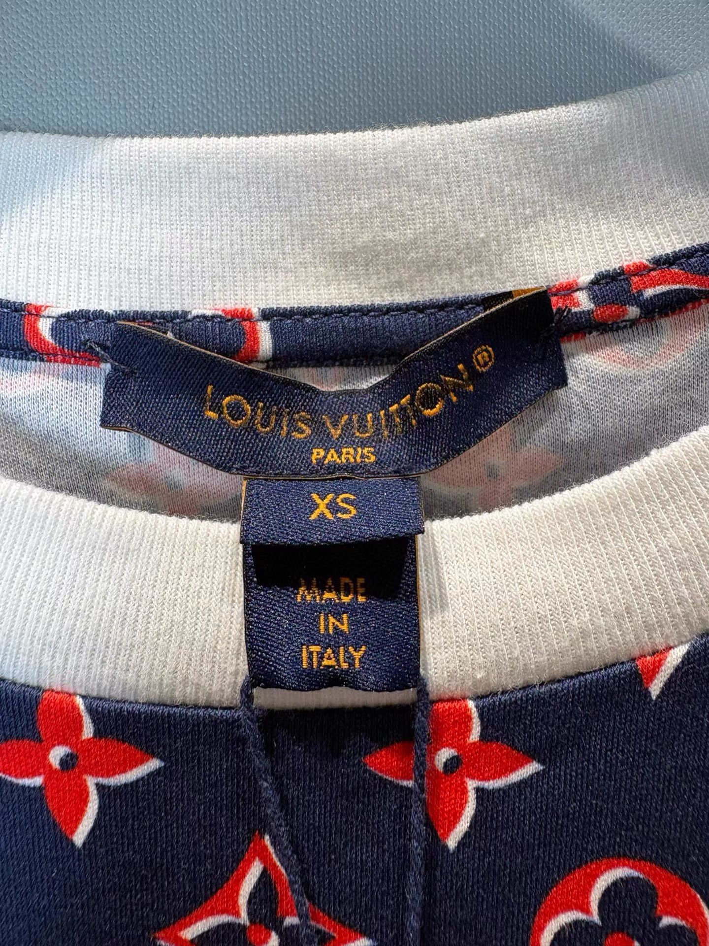Louis Vuitton Louis Vuitton FW23 All-over Logo Print Pullover Dress K36 Size XS / US 0-2 / IT 36-38 - 3 Thumbnail