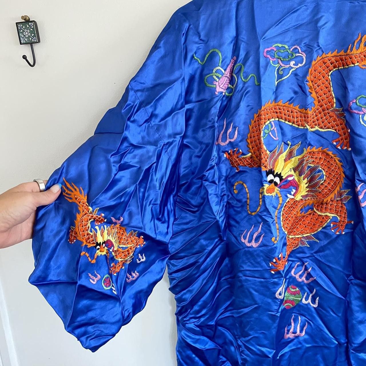 Vintage GOLDEN DRAGON CHINESE BLUE KIMONO SILK ROBE XL Size ONE SIZE - 5 Thumbnail