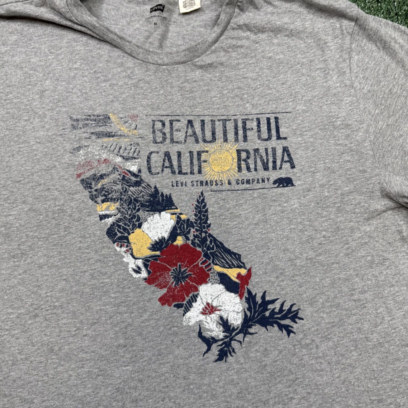 Levi's Levi's Graphic T Shirt Mens XL Gray Short Sleeve Crew Neck California Logo Tee Size US XL / EU 56 / 4 - 4 Thumbnail