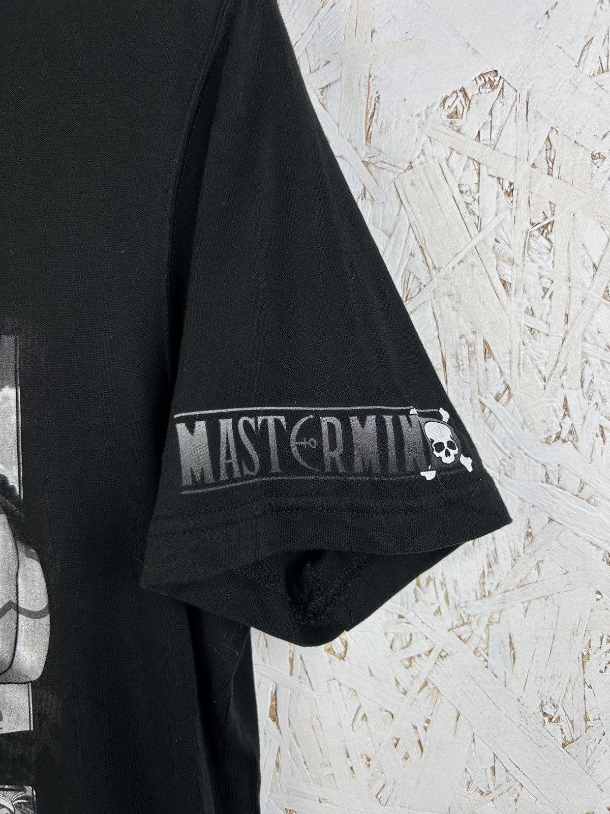 Anime Mastermind Japan Theatre8 One Piece 2011 Mugiwara Chase Tee Size US M / EU 48-50 / 2 - 5 Thumbnail