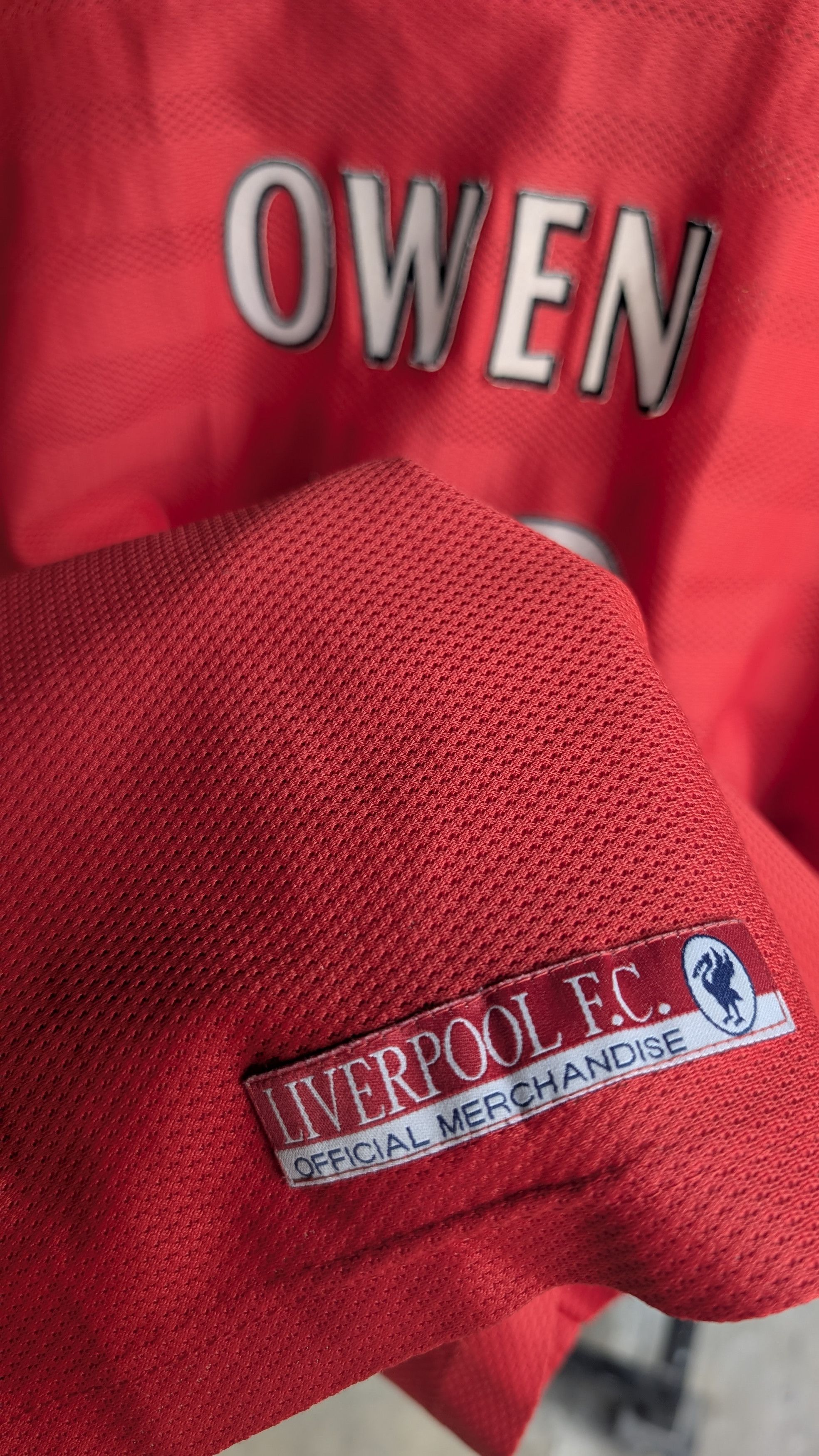 Vintage Liverpool 1998/2000 Home & Liverpool 1997/1999 Away Original Size US M / EU 48-50 / 2 - 5 Thumbnail