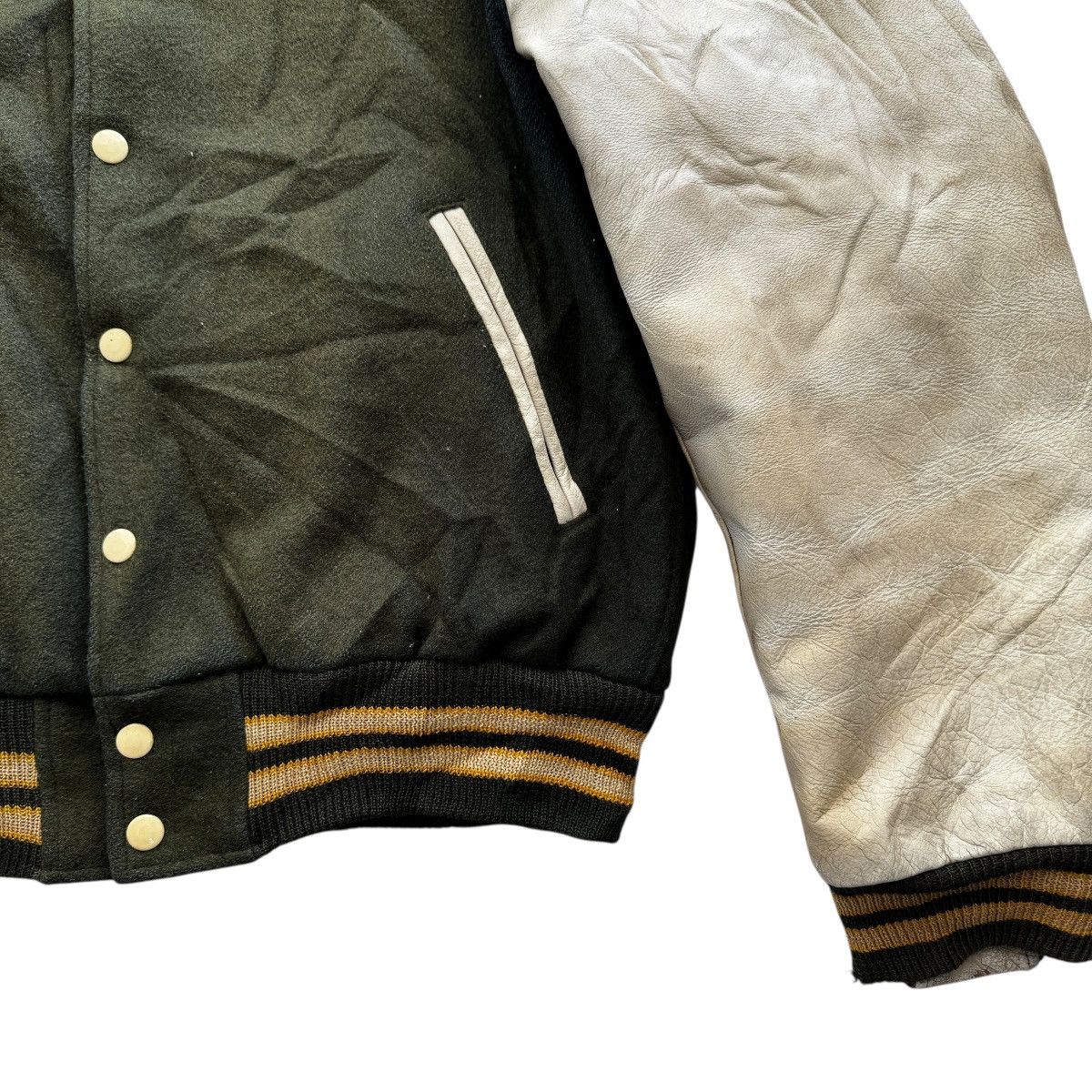 Golden Bear Vintage 90’s Golden Bear Varsity Jacket Wool Bomber Size US L / EU 52-54 / 3 - 5 Thumbnail