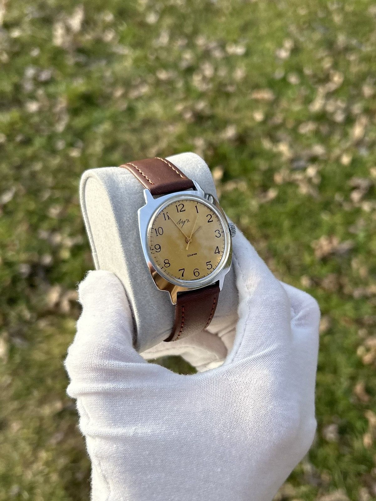 Vintage Vintage Watch Luch Soviet USSR Mechanical Retro 1980s Size ONE SIZE - 15 Thumbnail