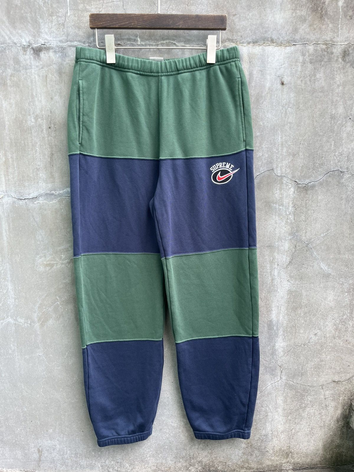 Nike × Supreme SS18 Striped Sweatpants Size US 28 / EU 44 - 1 Thumbnail