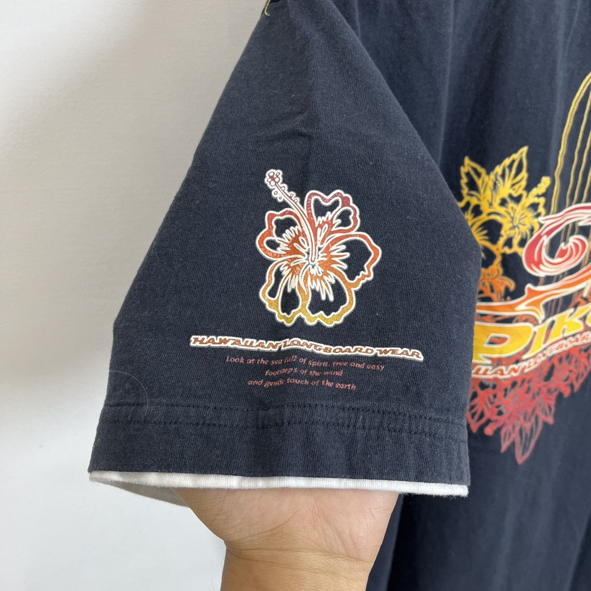 Japanese Brand Vintage 90s Double Layer Piko Hawaian Longboard Wear Tee Size US L / EU 52-54 / 3 - 4 Thumbnail