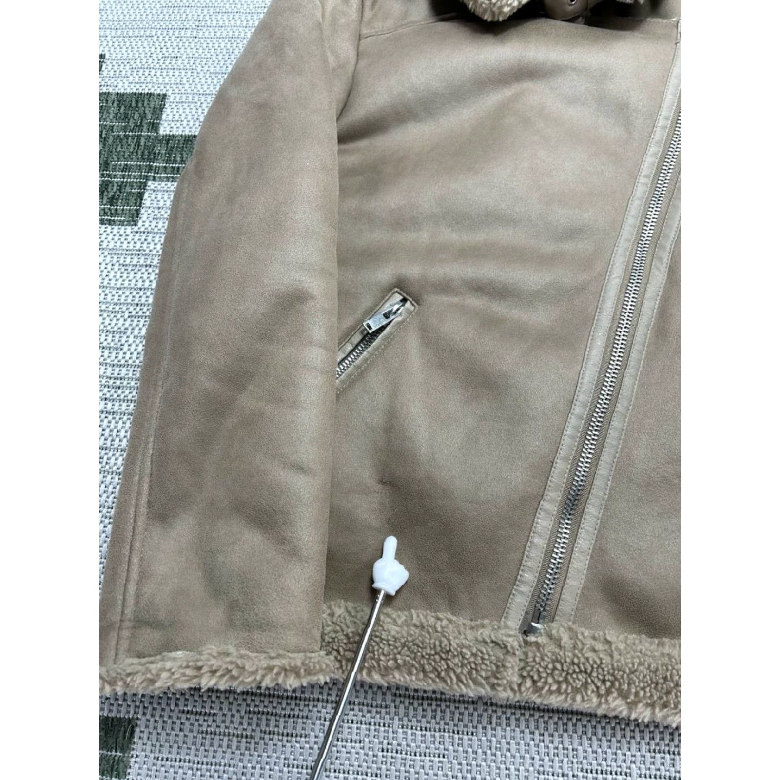 Zara Zara Biker Moto Jacket Women Small Beige Faux Leather Shearling Asymmetrical Zip Jacket Size S / US 4 / IT 40 - 5 Thumbnail