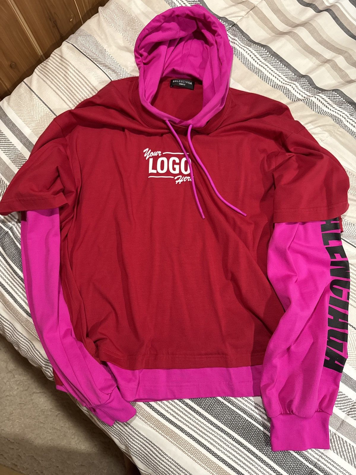 Balenciaga "Your Logo Here" Unifit Balenciaga Tee-Shirt Hoodie Size US M / EU 48-50 / 2 - 1 Thumbnail