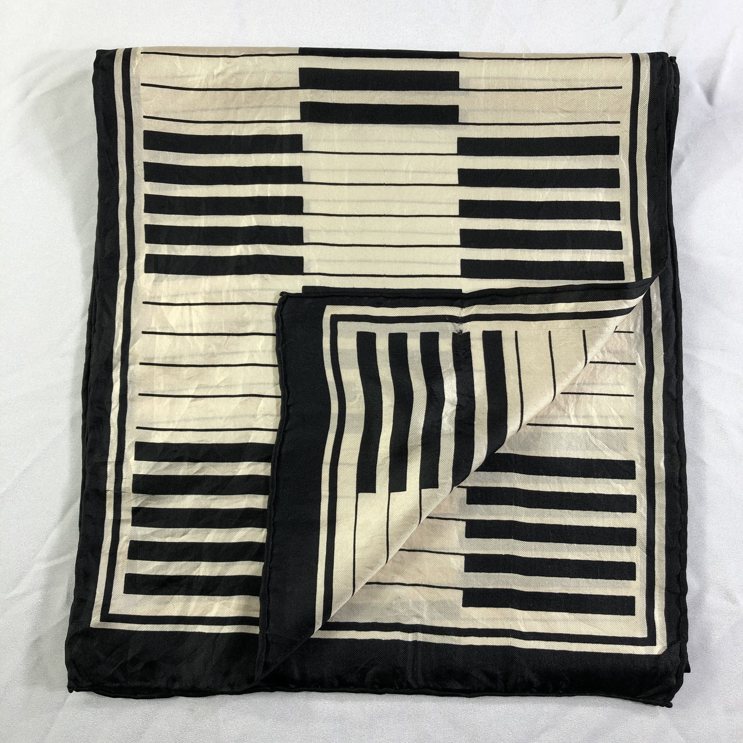 Vintage Vintage Silk Scarf Size ONE SIZE - 4 Thumbnail