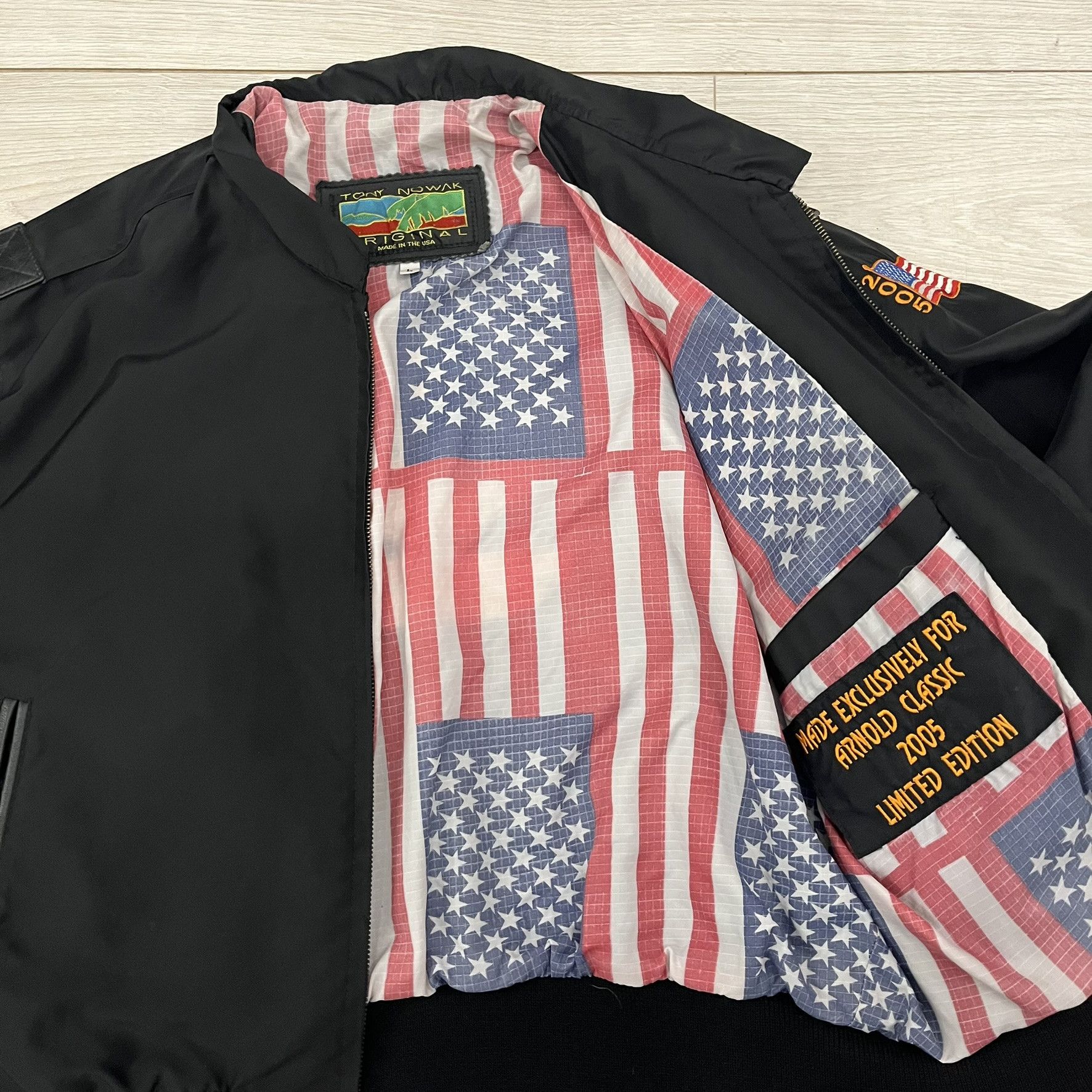 Other Arnold Bodybuilding Classic Jacket Tony Nowak 2005 Size US L / EU 52-54 / 3 - 8 Thumbnail