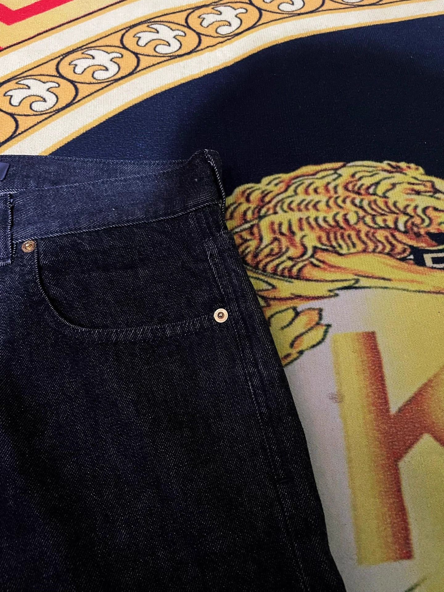Versace Versace Main Line Runway Washed Jeans Men's 31 Size US 31 - 4 Thumbnail