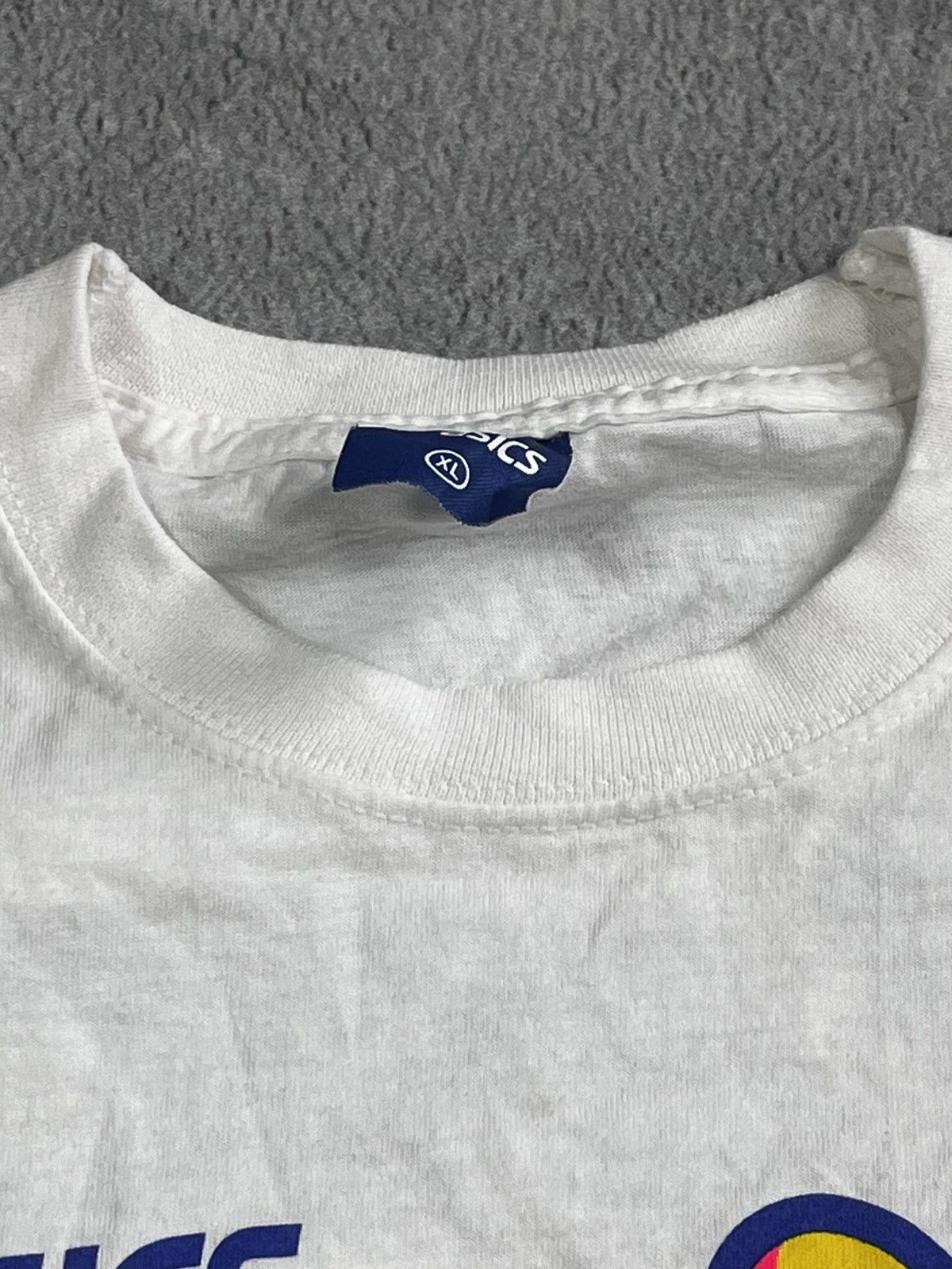 Asics × Vintage Vintage Y2K ASICS 2010 Roma marathon big logo tee XL Size US XL / EU 56 / 4 - 6 Thumbnail
