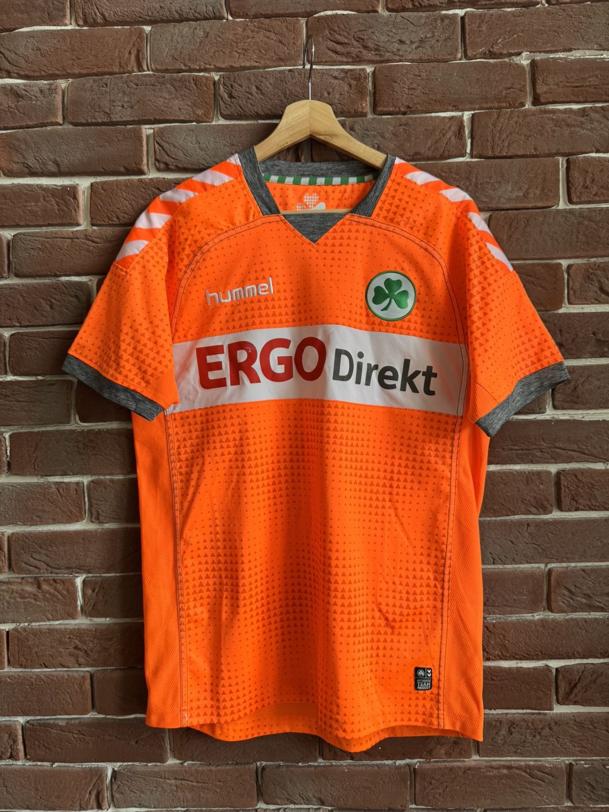 Vintage Greuther Furth Hummel 3rd Kit 2013 Football Jersey German Size US M / EU 48-50 / 2 - 1 Thumbnail