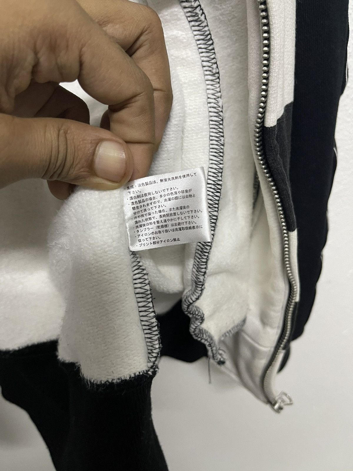 Japanese Brand × Vanson Leathers × Vintage 2000s VANSON X T.F.O.A STRIPES EMBROIDERED ZIPPER SWEATER Size US L / EU 52-54 / 3 - 18 Thumbnail