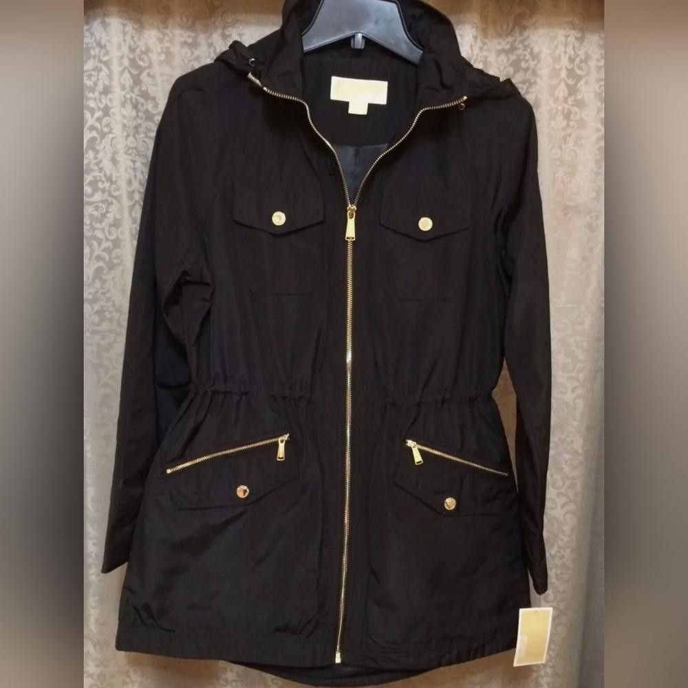 Michael Kors Michael Kors Anorak Blk w/Gold Tone Logo Hardware Size S / US 4 / IT 40 - 1 Thumbnail