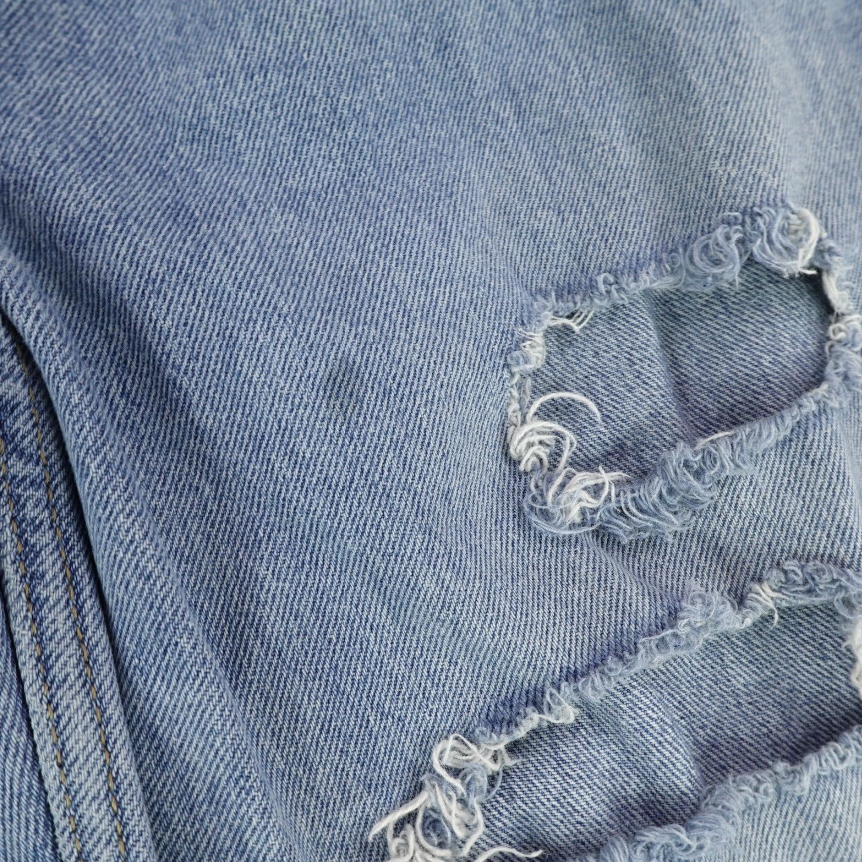 Levi's VINTAGE Levi's Jeans Womens 28 Blue Denim Silvertab 94 Baggy Distressed Grunge Faded Jeans Size 28" / US 6 / IT 42 - 6 Thumbnail