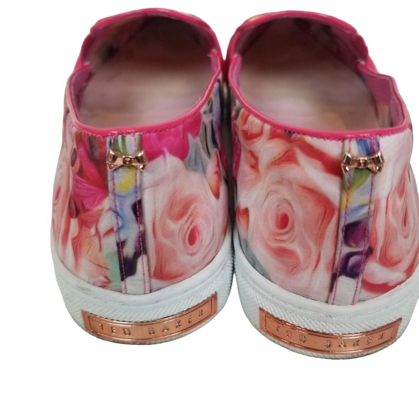 Ted Baker Ted Baker Womens Thfia Floral Slip On Sneakers Flats 39 EU Size US 8 / IT 38 - 6 Thumbnail