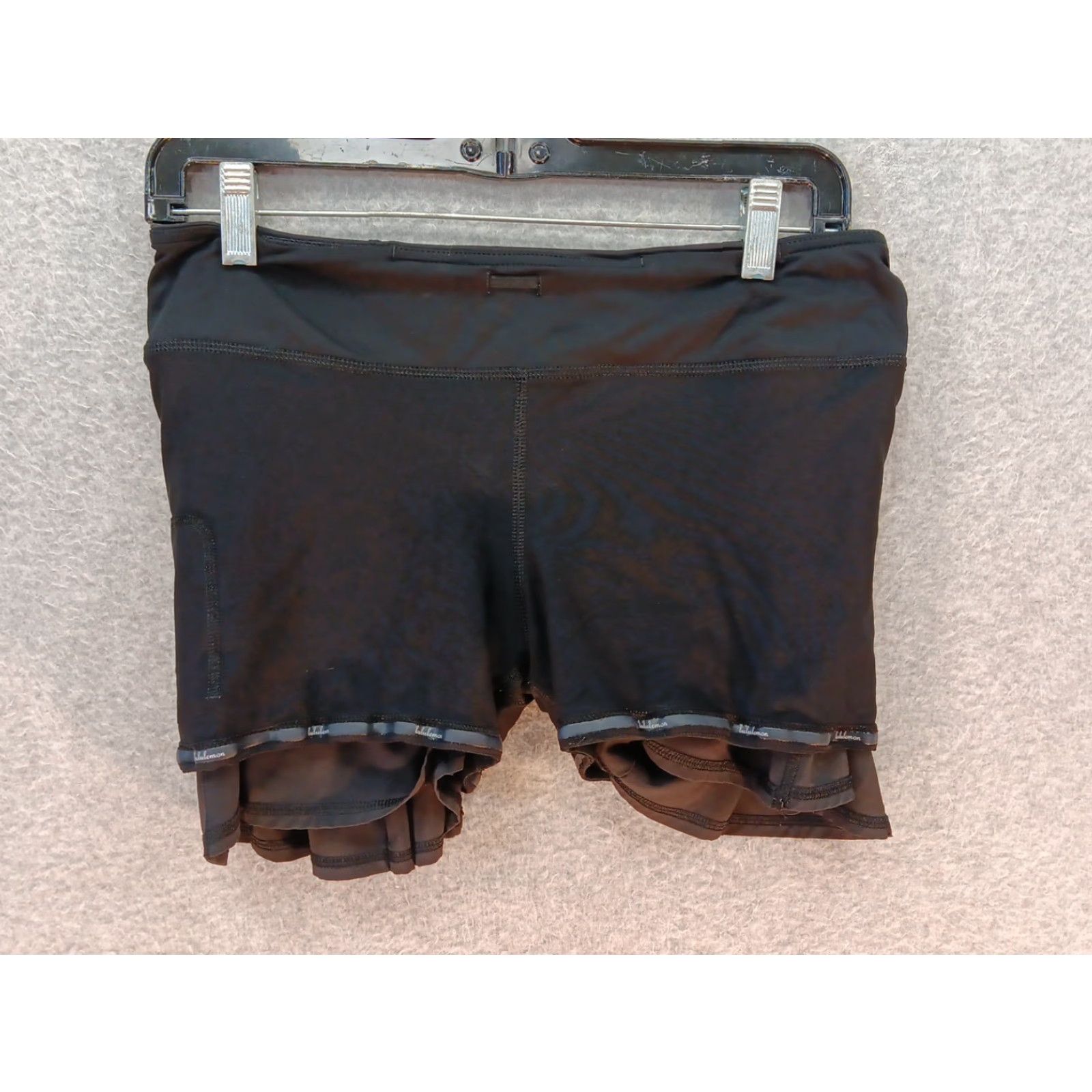 Lululemon Lululemon Pace-Setter Skirt/Skort Women Sz 6 Black Mid Rise Pull On Pockets Zip Pocket Under Shorts Athletic Size ONE SIZE - 7 Thumbnail